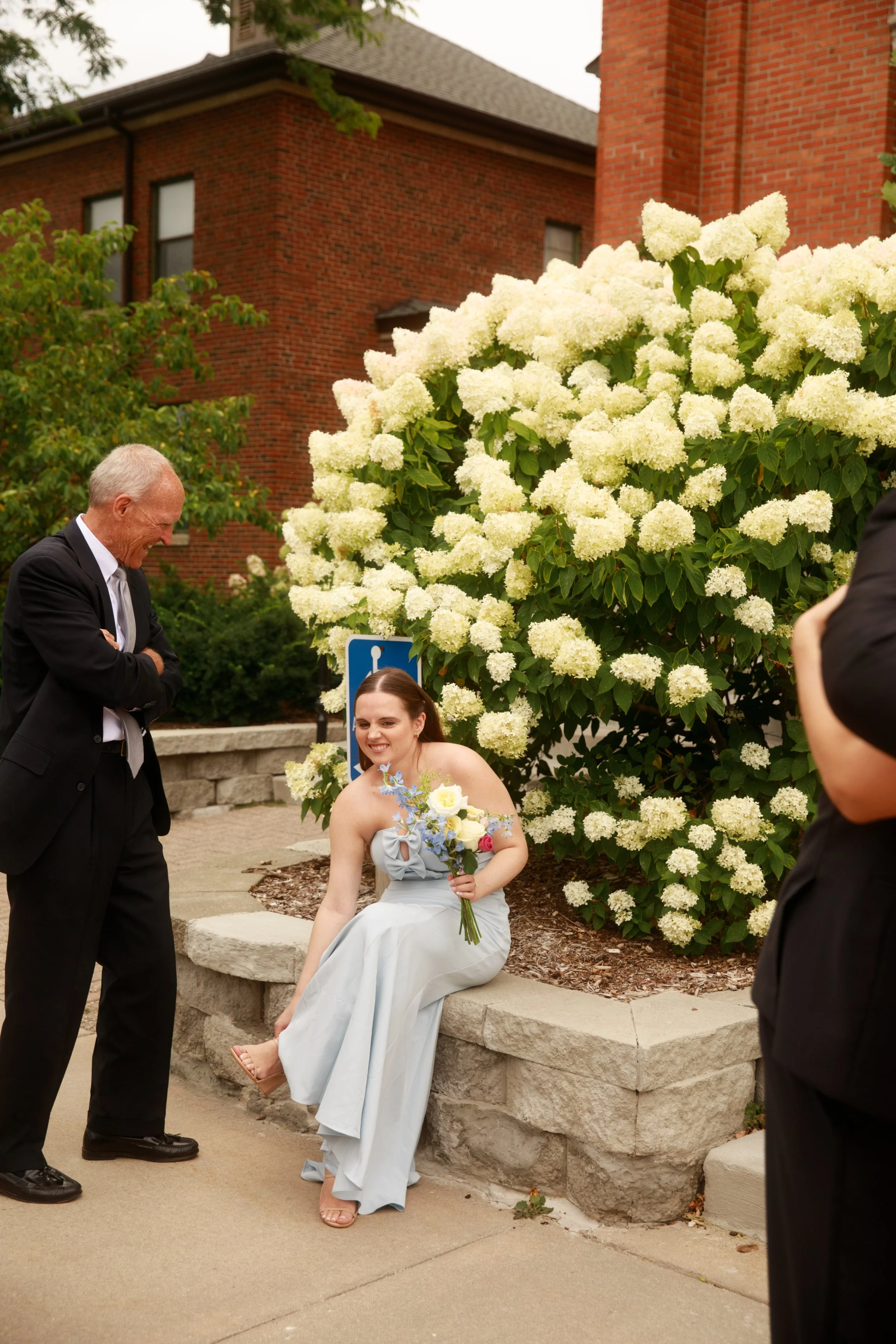 JessicaMax-northern-michigan-wedding-photographer-perry-hotel-petoskey-summer-wedding-day-116.jpg