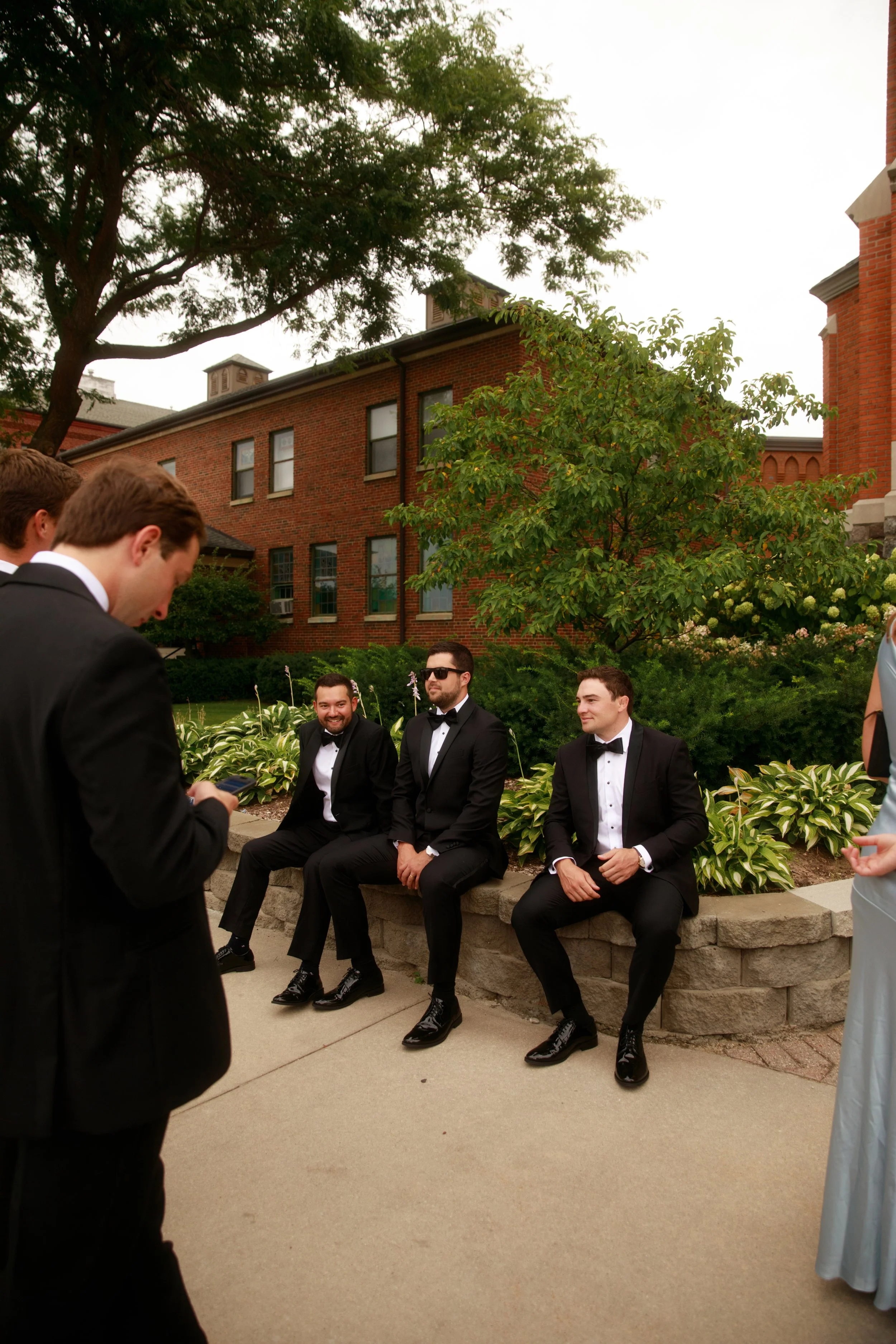 JessicaMax-northern-michigan-wedding-photographer-perry-hotel-petoskey-summer-wedding-day-129.jpg