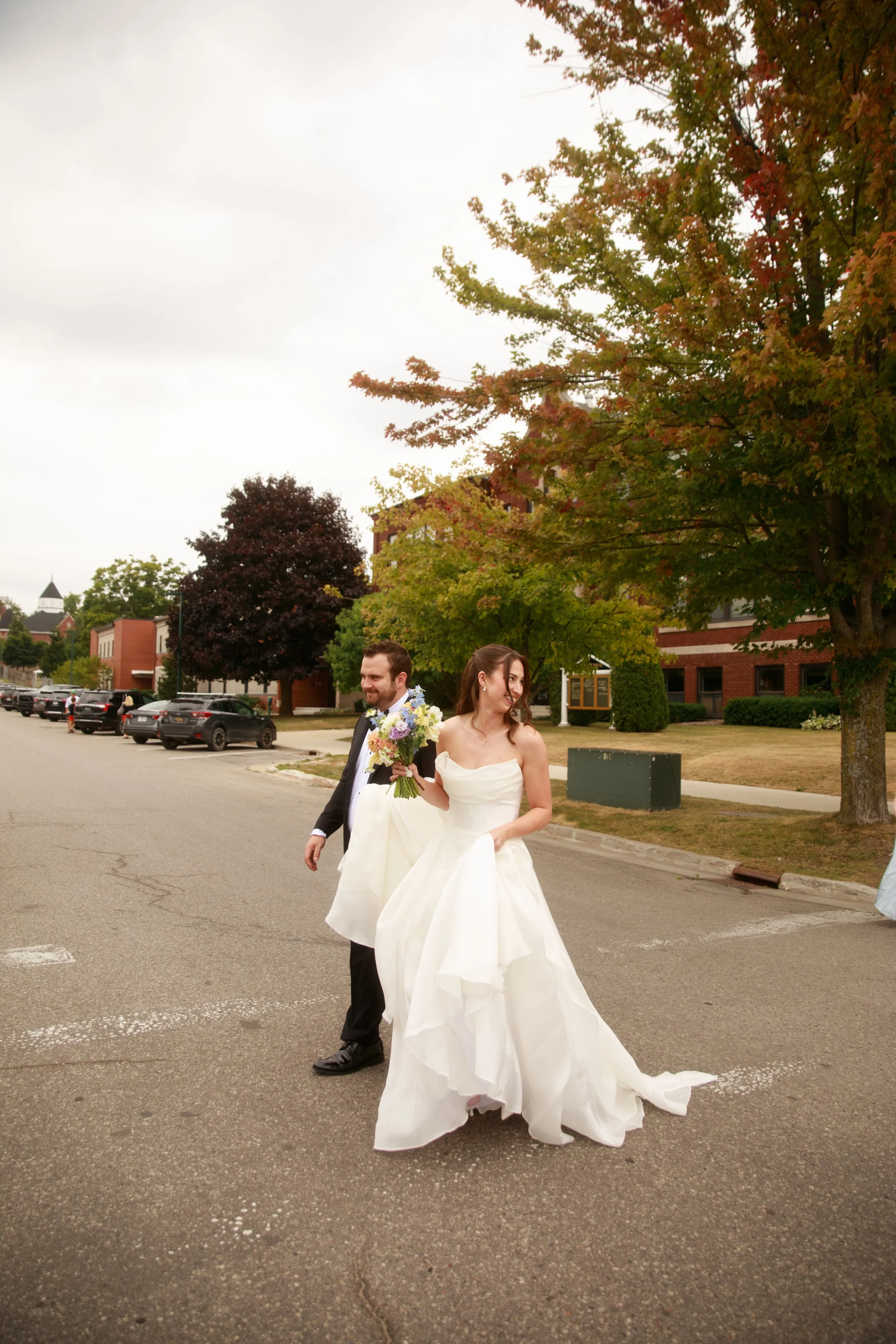 JessicaMax-northern-michigan-wedding-photographer-perry-hotel-petoskey-summer-wedding-day-132.jpg
