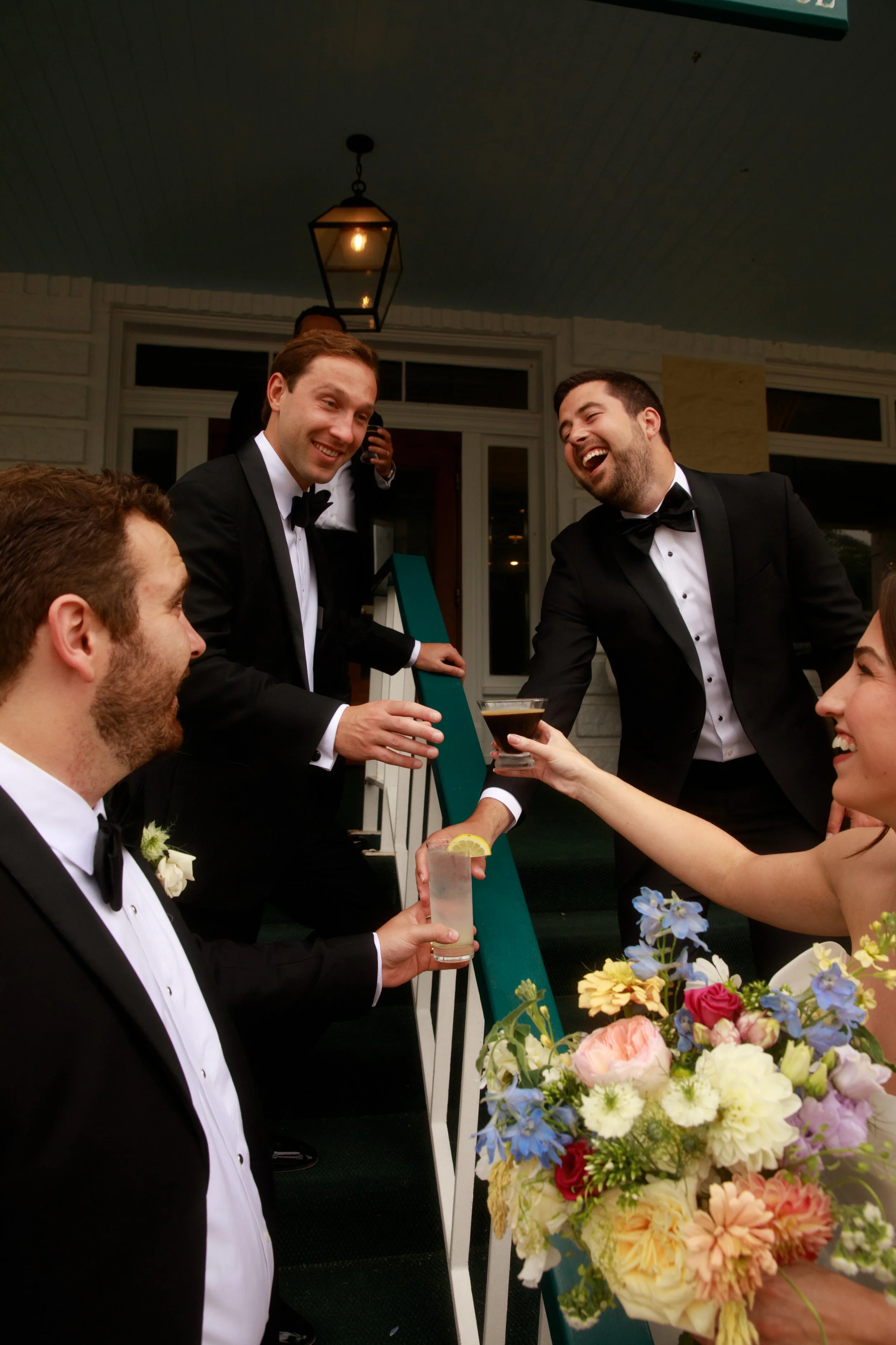 JessicaMax-northern-michigan-wedding-photographer-perry-hotel-petoskey-summer-wedding-day-149.jpg