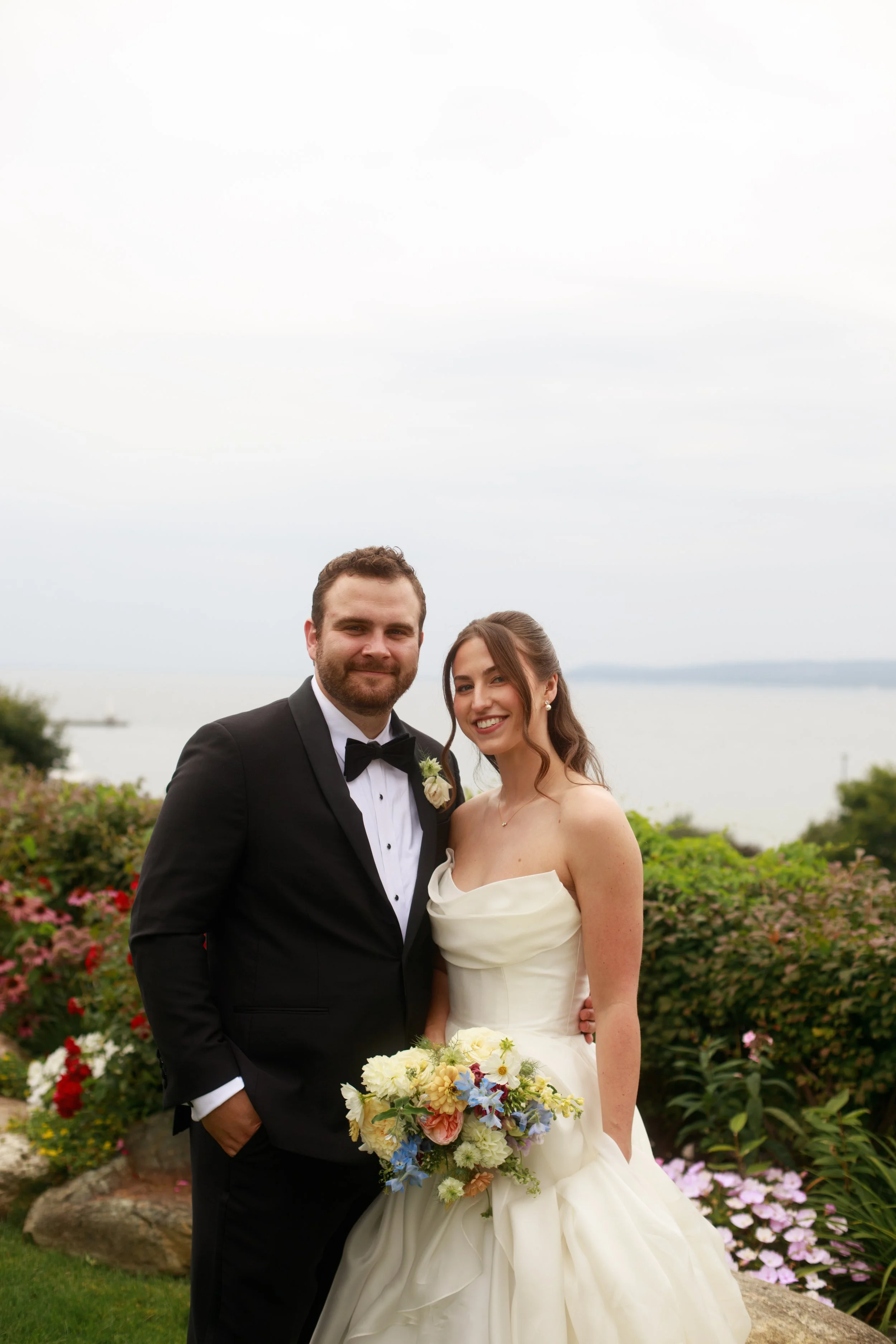 JessicaMax-northern-michigan-wedding-photographer-perry-hotel-petoskey-summer-wedding-day-154.jpg