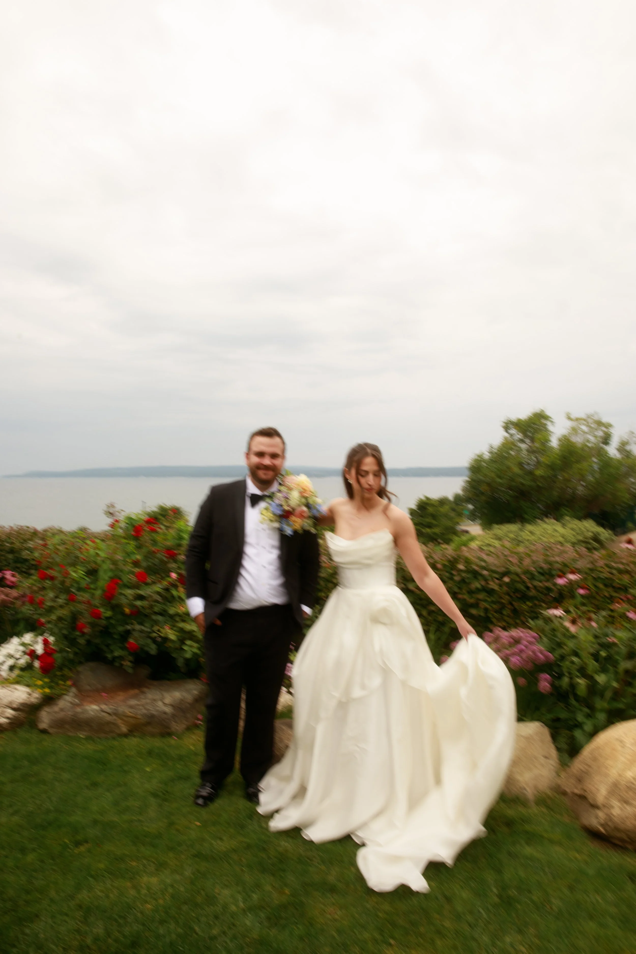 JessicaMax-northern-michigan-wedding-photographer-perry-hotel-petoskey-summer-wedding-day-158.jpg