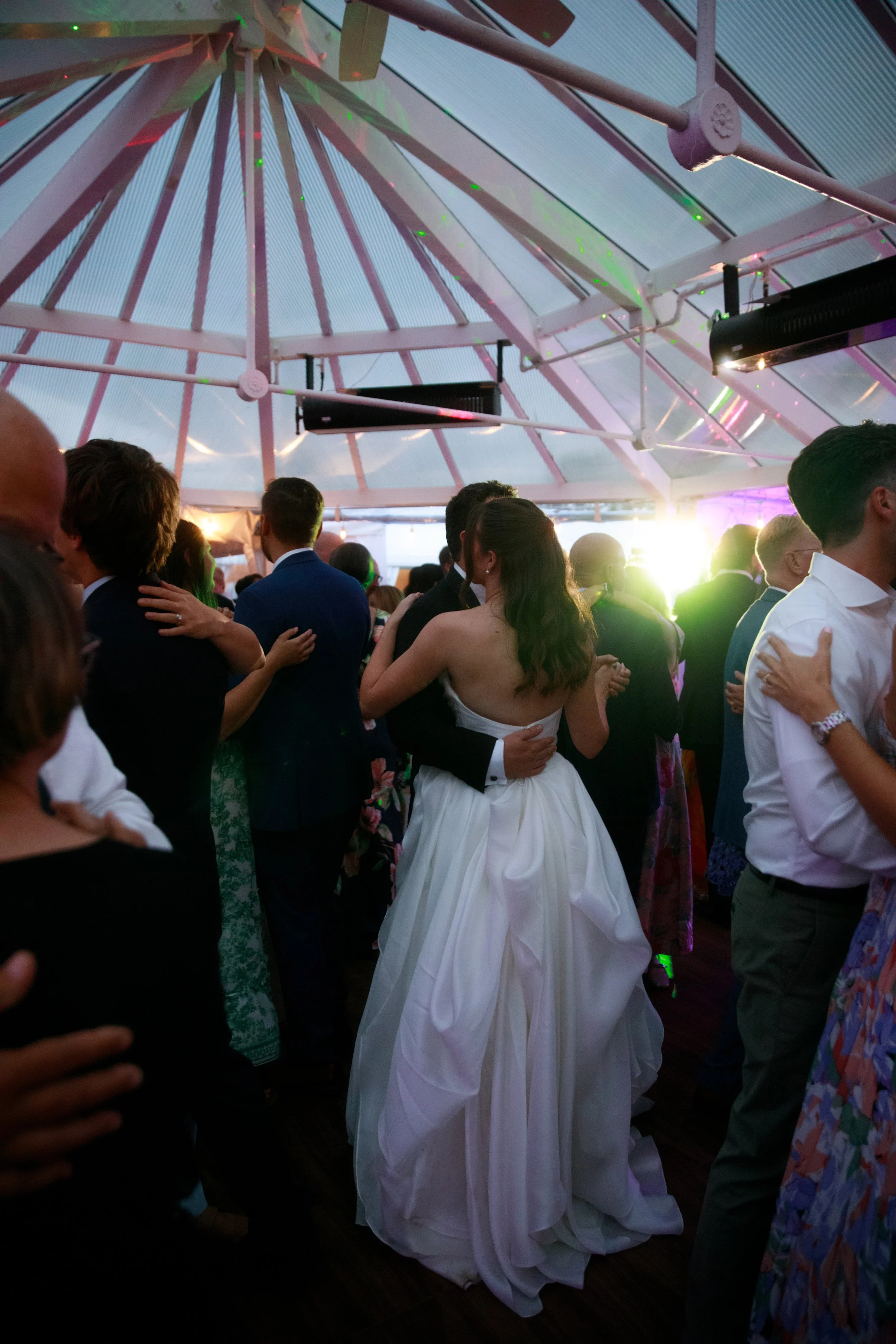 JessicaMax-northern-michigan-wedding-photographer-perry-hotel-petoskey-summer-wedding-day-178.jpg