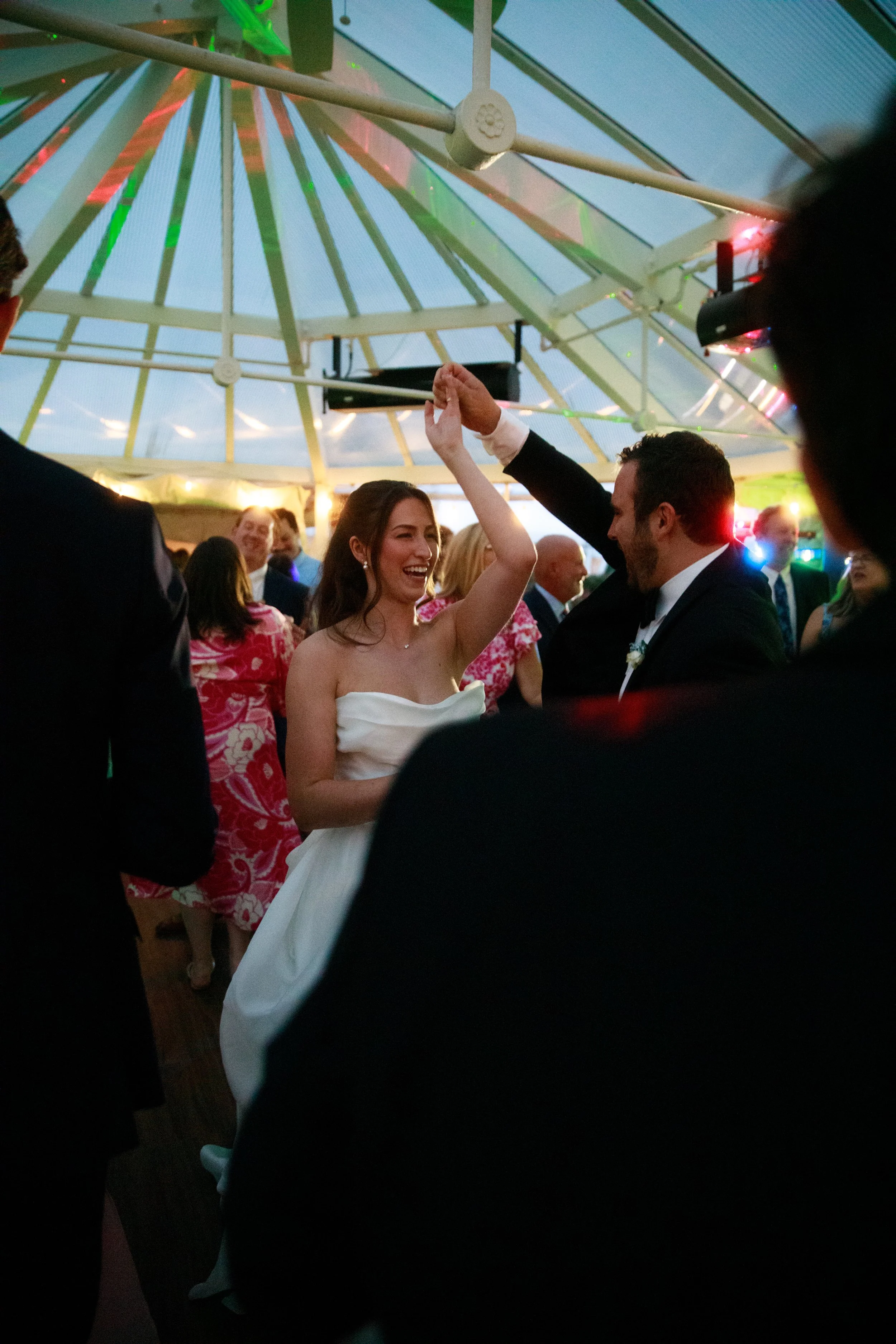 JessicaMax-northern-michigan-wedding-photographer-perry-hotel-petoskey-summer-wedding-day-191.jpg