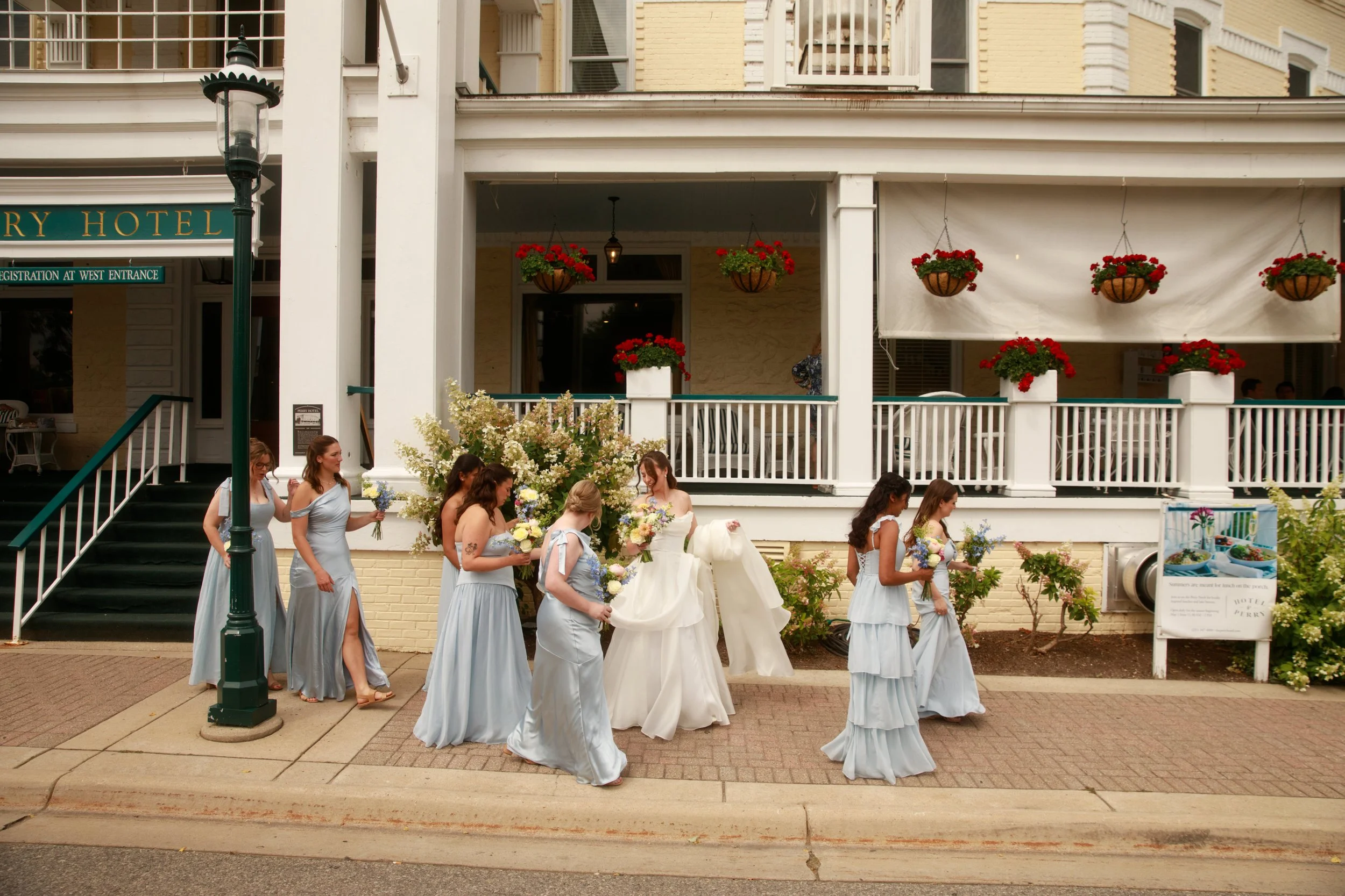 Jo &amp; Peter // End of August Perry Hotel Wedding Day Preview