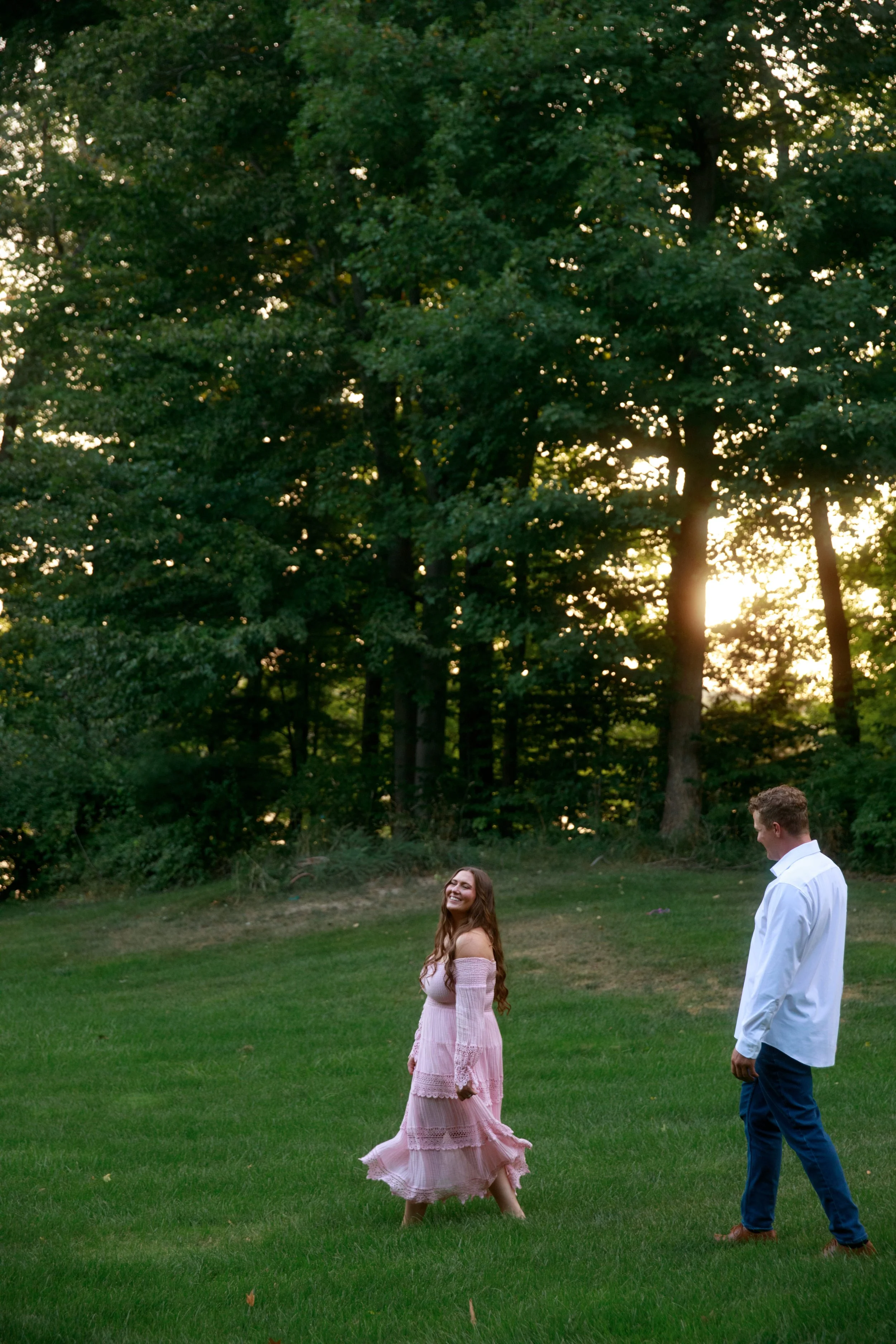 JessicaMax-michigan-ludington-lakeside-engagement-session-hamlin-lake-documentary-engagement-162.jpg