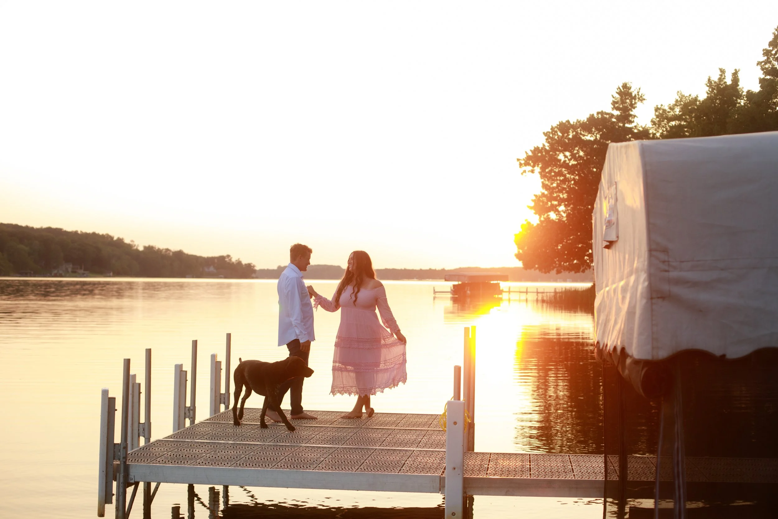 JessicaMax-michigan-ludington-lakeside-engagement-session-hamlin-lake-documentary-engagement-188.jpg