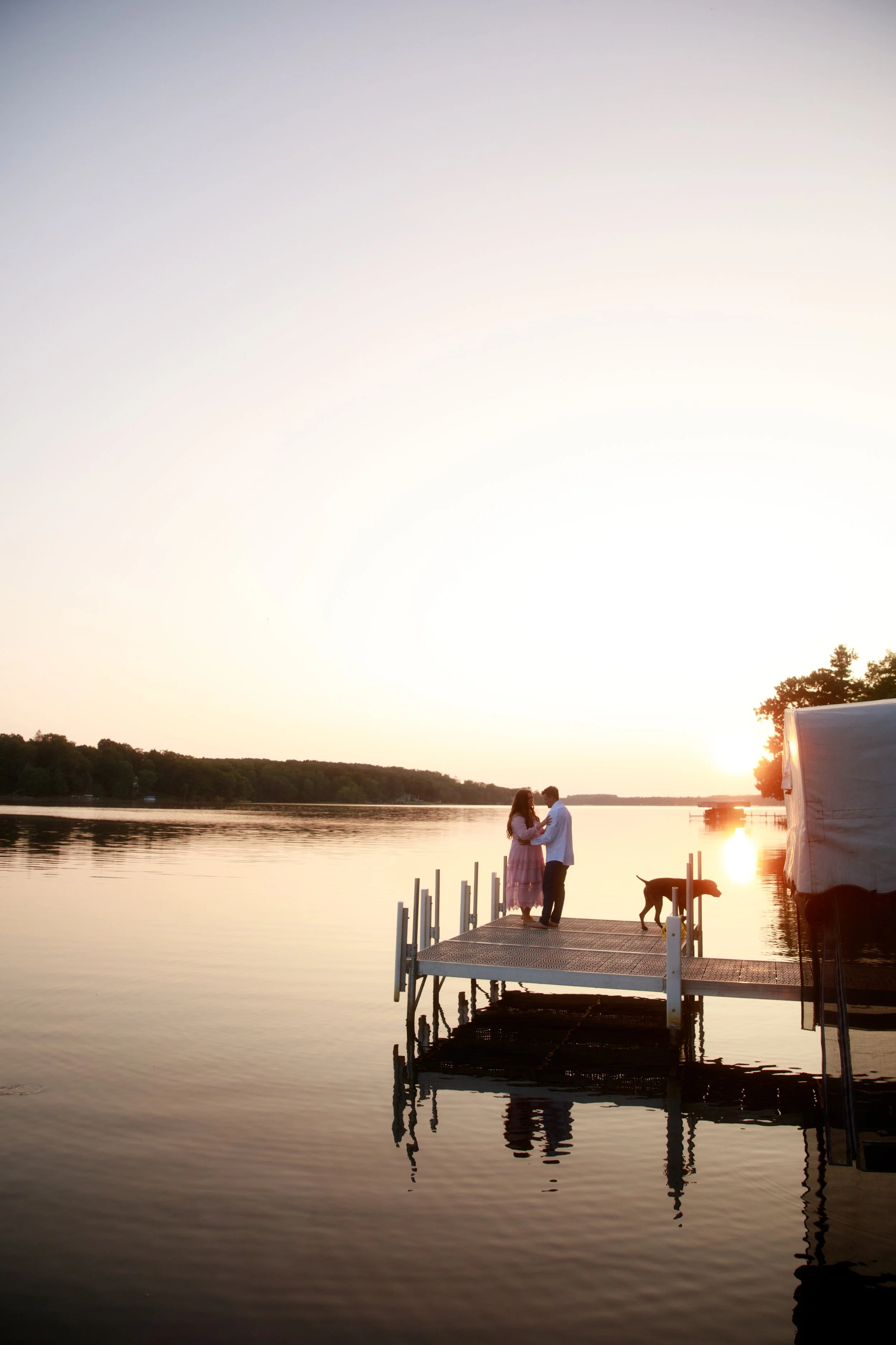 JessicaMax-michigan-ludington-lakeside-engagement-session-hamlin-lake-documentary-engagement-194.jpg