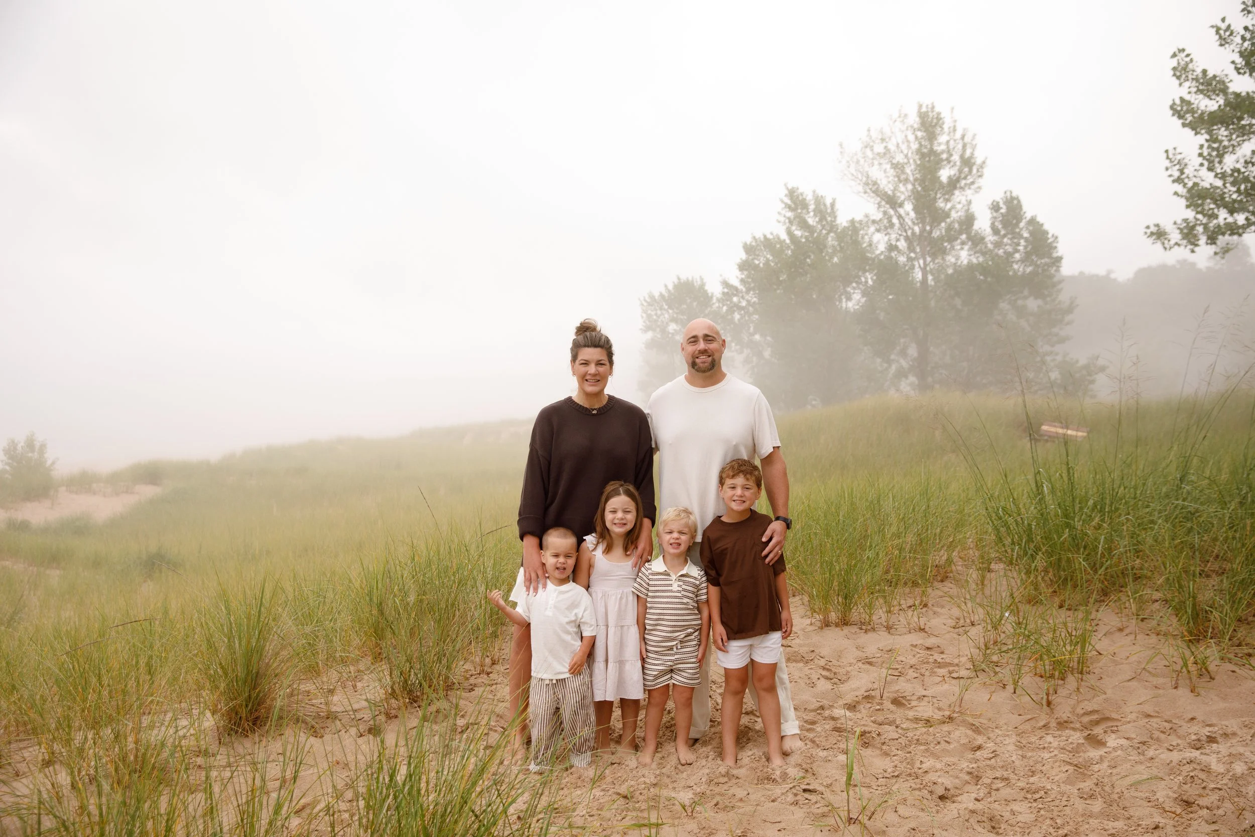 JessicaMax-michigan-family-photographer-pentwater-extended-family-session-documentary-sunrise-39.jpg