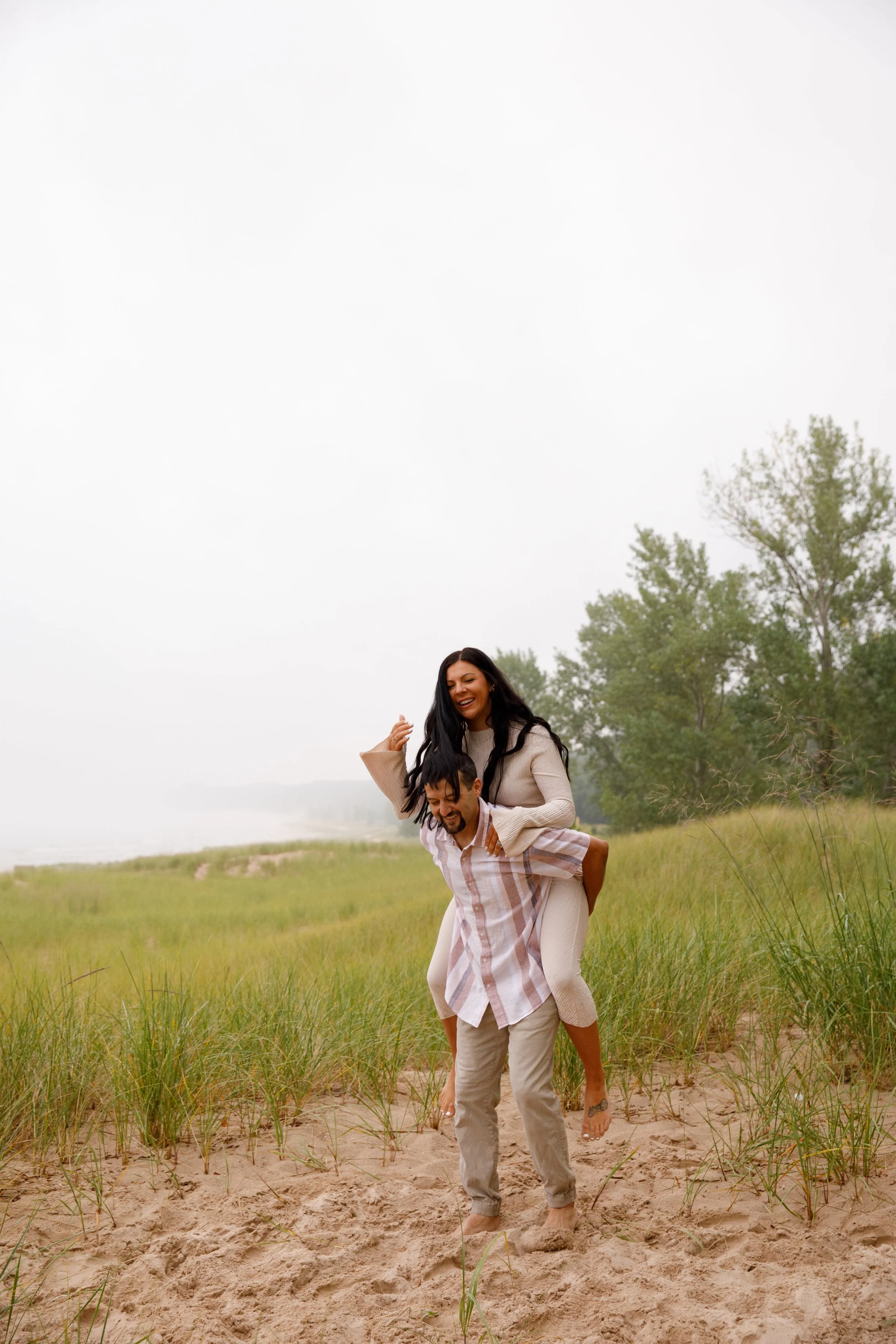 JessicaMax-michigan-family-photographer-pentwater-extended-family-session-documentary-sunrise-86.jpg