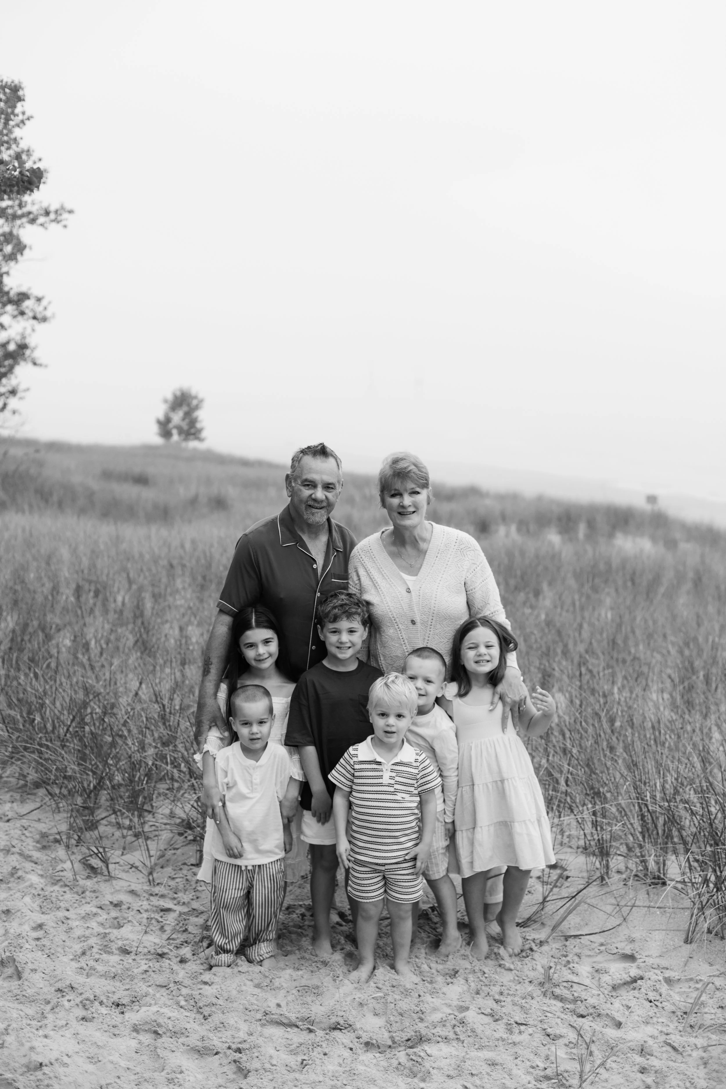 JessicaMax-michigan-family-photographer-pentwater-extended-family-session-documentary-sunrise-150.jpg