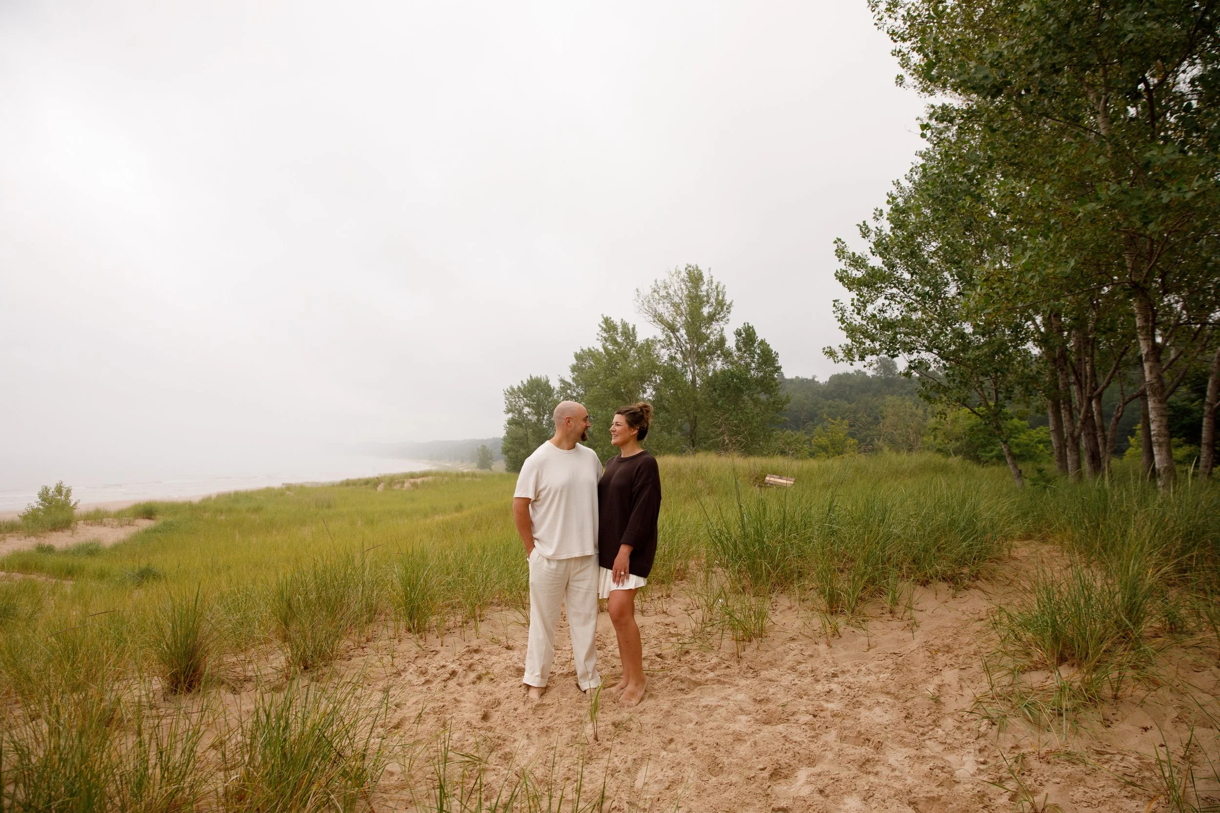 JessicaMax-michigan-family-photographer-pentwater-extended-family-session-documentary-sunrise-159.jpg
