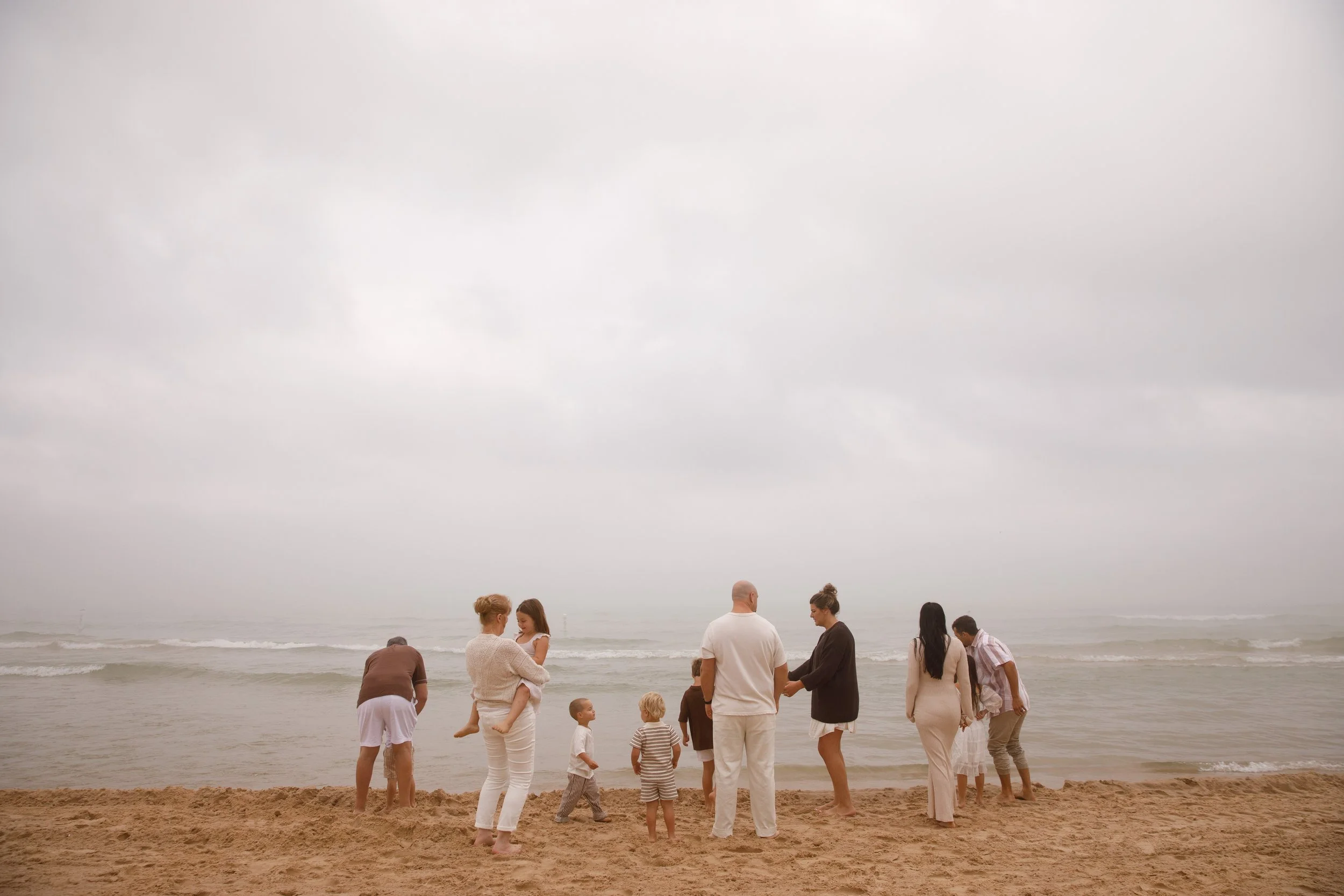 JessicaMax-michigan-family-photographer-pentwater-extended-family-session-documentary-sunrise-174.jpg