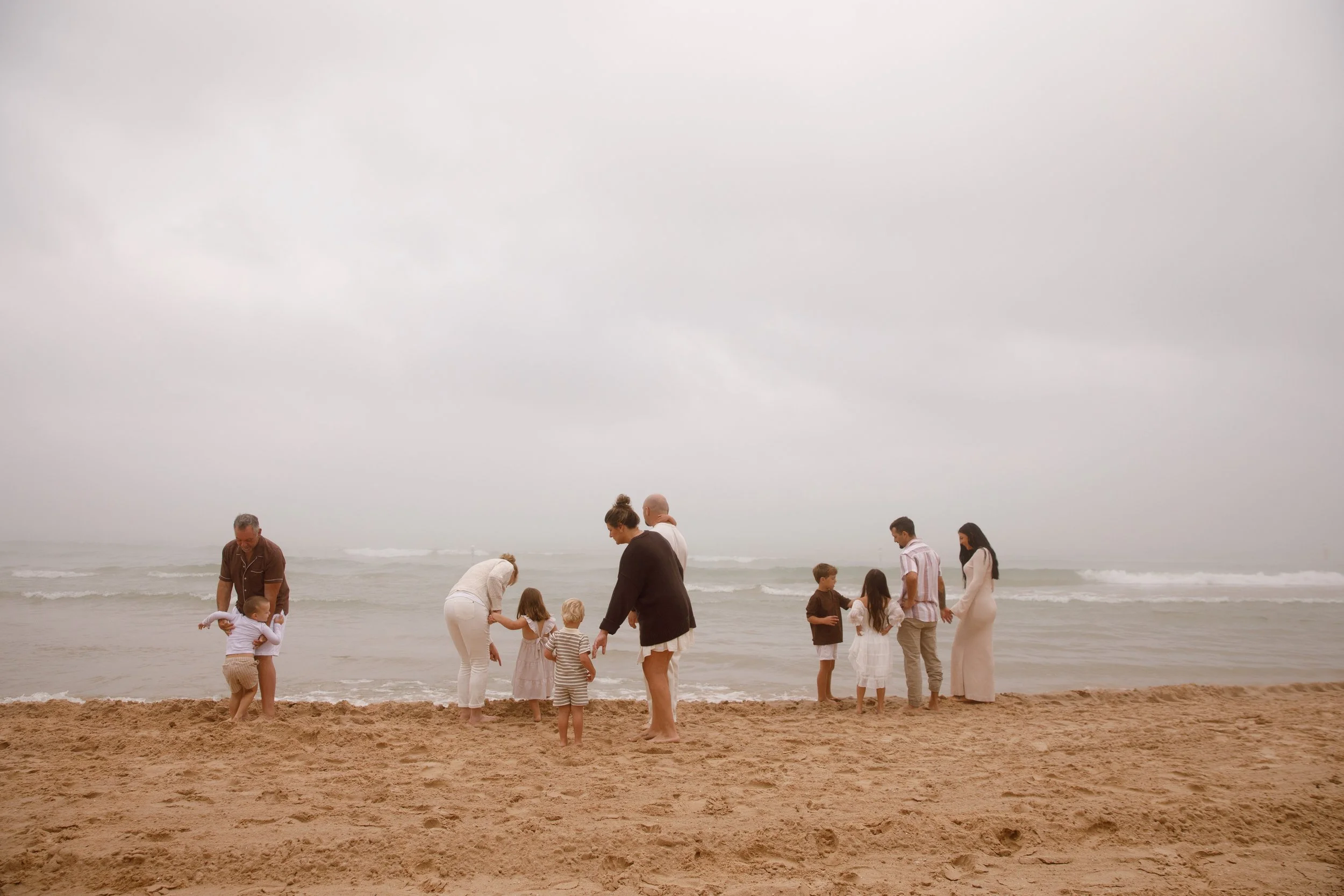 JessicaMax-michigan-family-photographer-pentwater-extended-family-session-documentary-sunrise-178.jpg