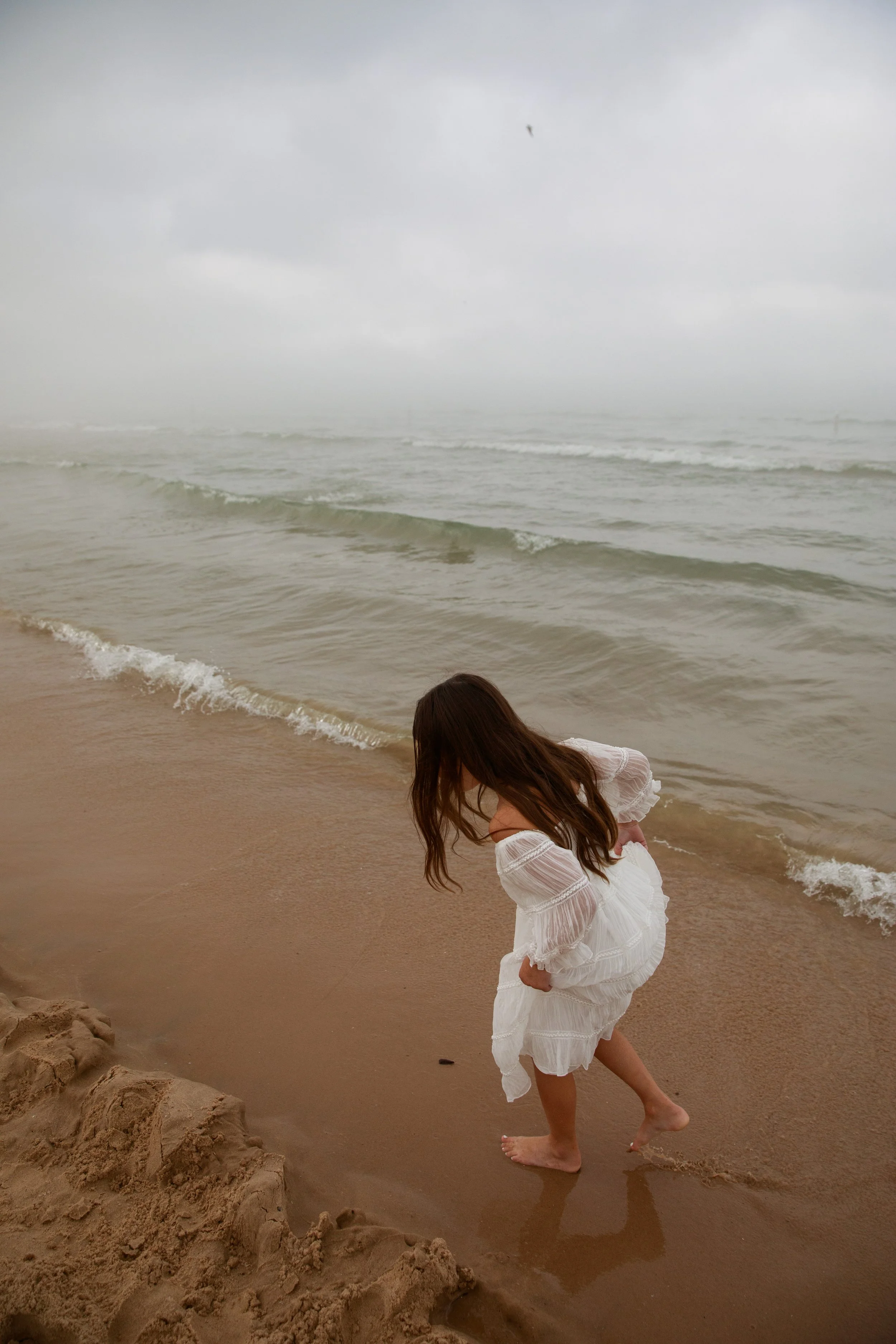 JessicaMax-michigan-family-photographer-pentwater-extended-family-session-documentary-sunrise-222.jpg