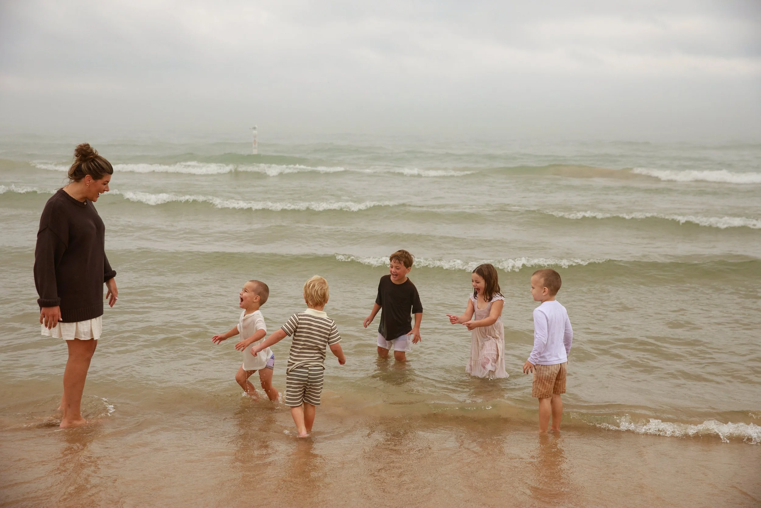 JessicaMax-michigan-family-photographer-pentwater-extended-family-session-documentary-sunrise-322.jpg