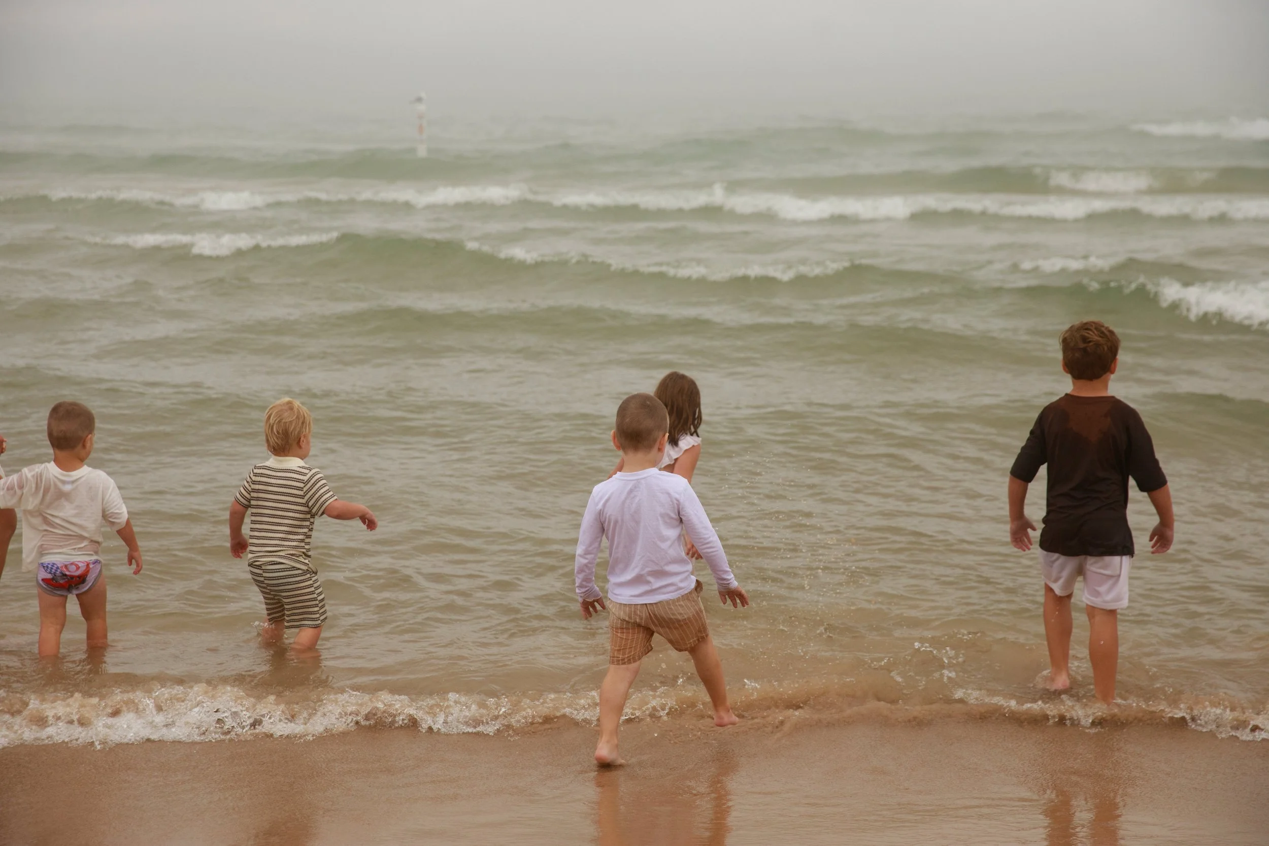 JessicaMax-michigan-family-photographer-pentwater-extended-family-session-documentary-sunrise-324.jpg