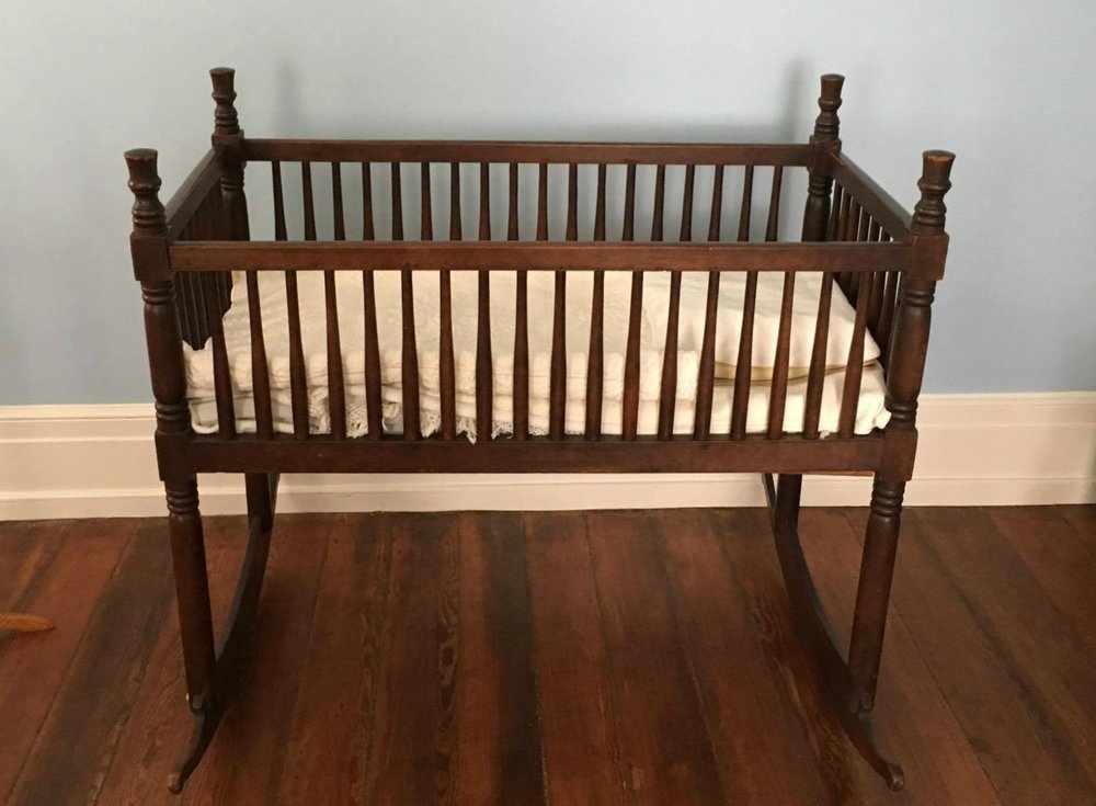  Crib in the boys' room 