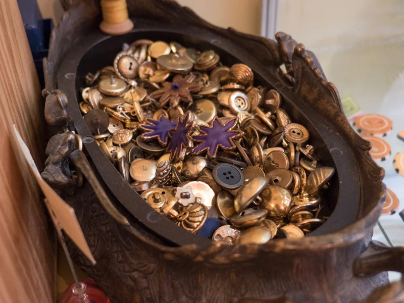 button-3187.jpg
