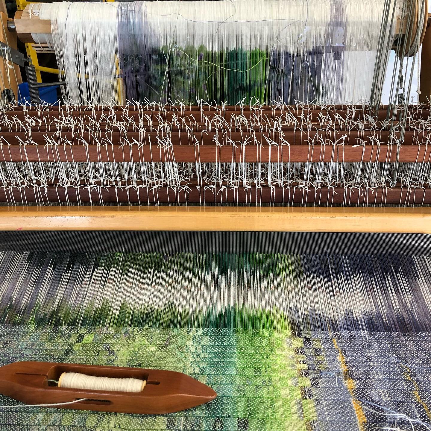 Commission ❤️ 
-
-
-
#weaversofinstagram #sunrise #meadow #contemporaryweaving #arte #fibrearte #makingart #tapestry #textileart #fiberart #textil #textilartist #weaving  #warppainting #melissaenglishcampbell