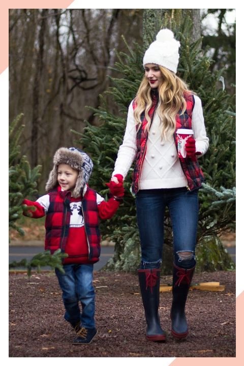 29 Picture Perfect Christmas Outfit Ideas | Shutterfly.jpg