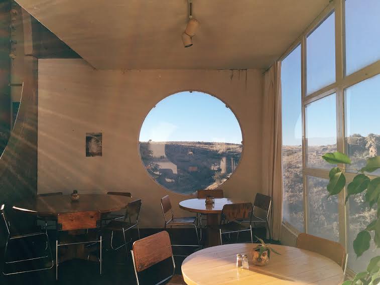 A cozy dining nook / photo by Maleeha Sambur