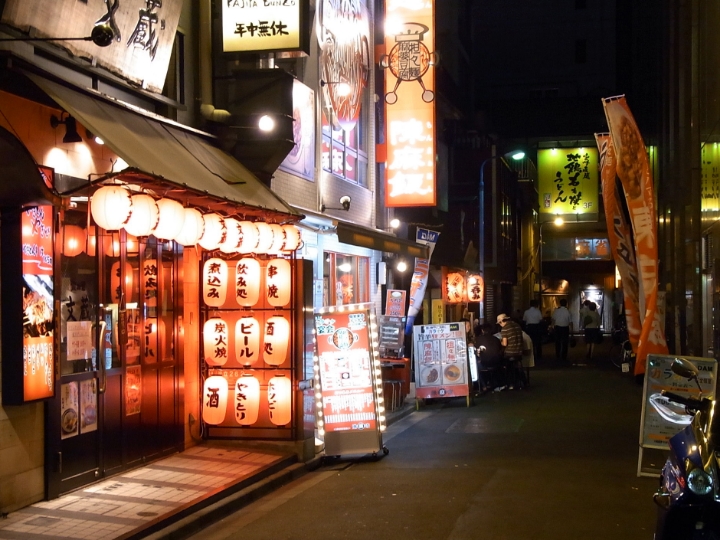  Shinjuku at night 