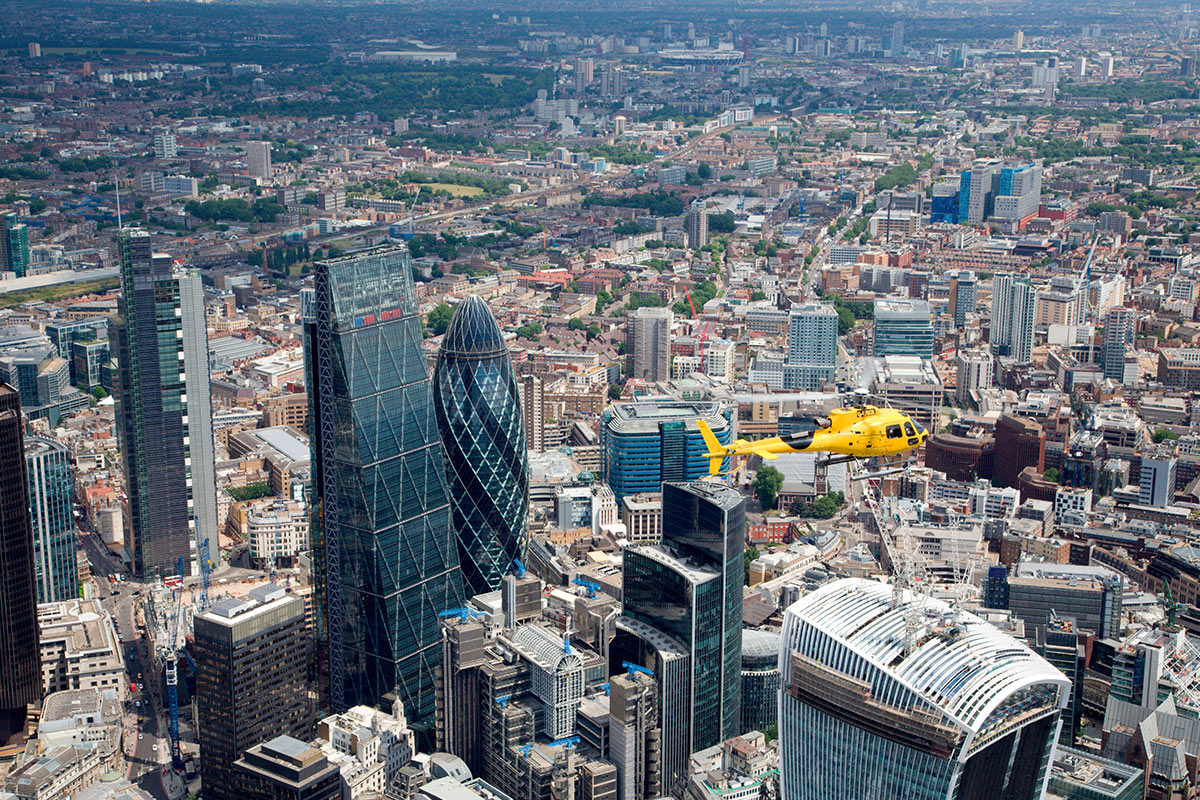 London helicopter - The POD Building, Bridges Ct, London SW11 3BE
