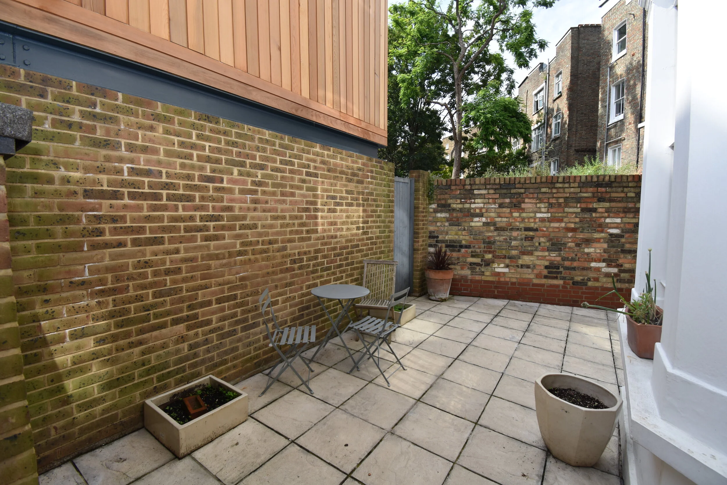 Hilldrop Crescent, N7 - £1,400 PCM 