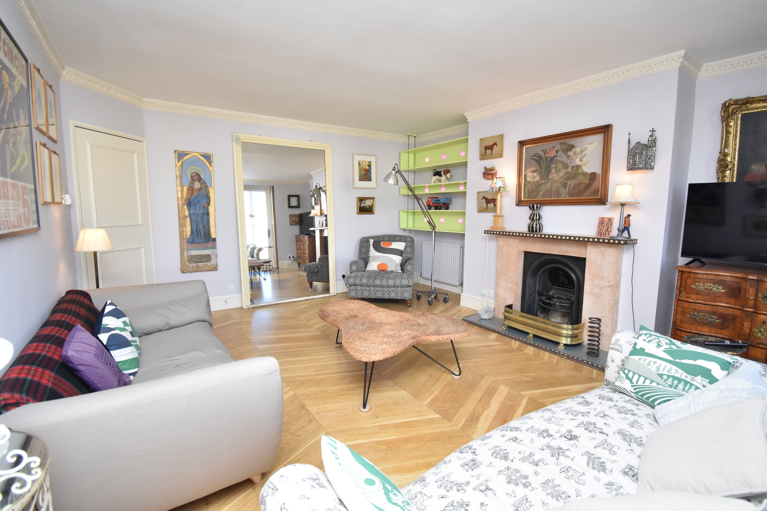 Westbourne Park Road - £406 Per Night
