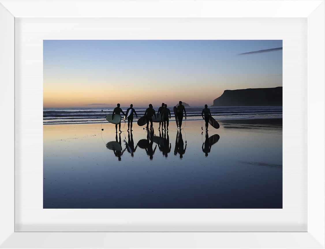 Surfers Polzeath Beth Druce.jpg