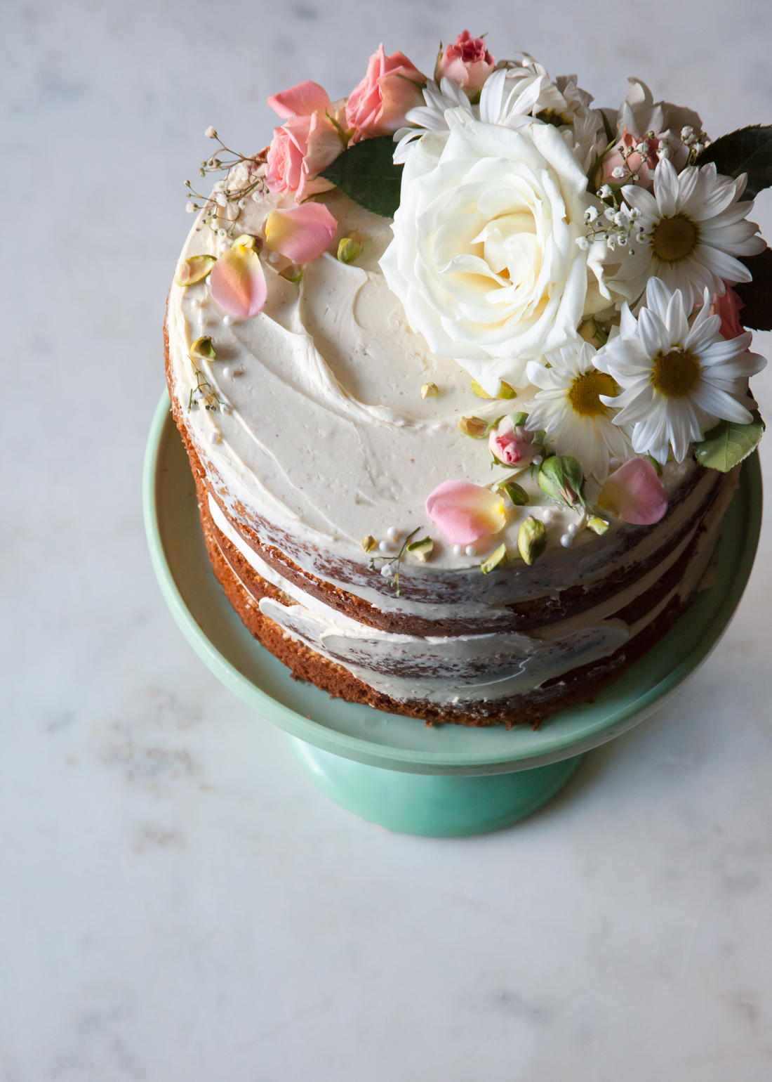 How to Make a Naked Cake
