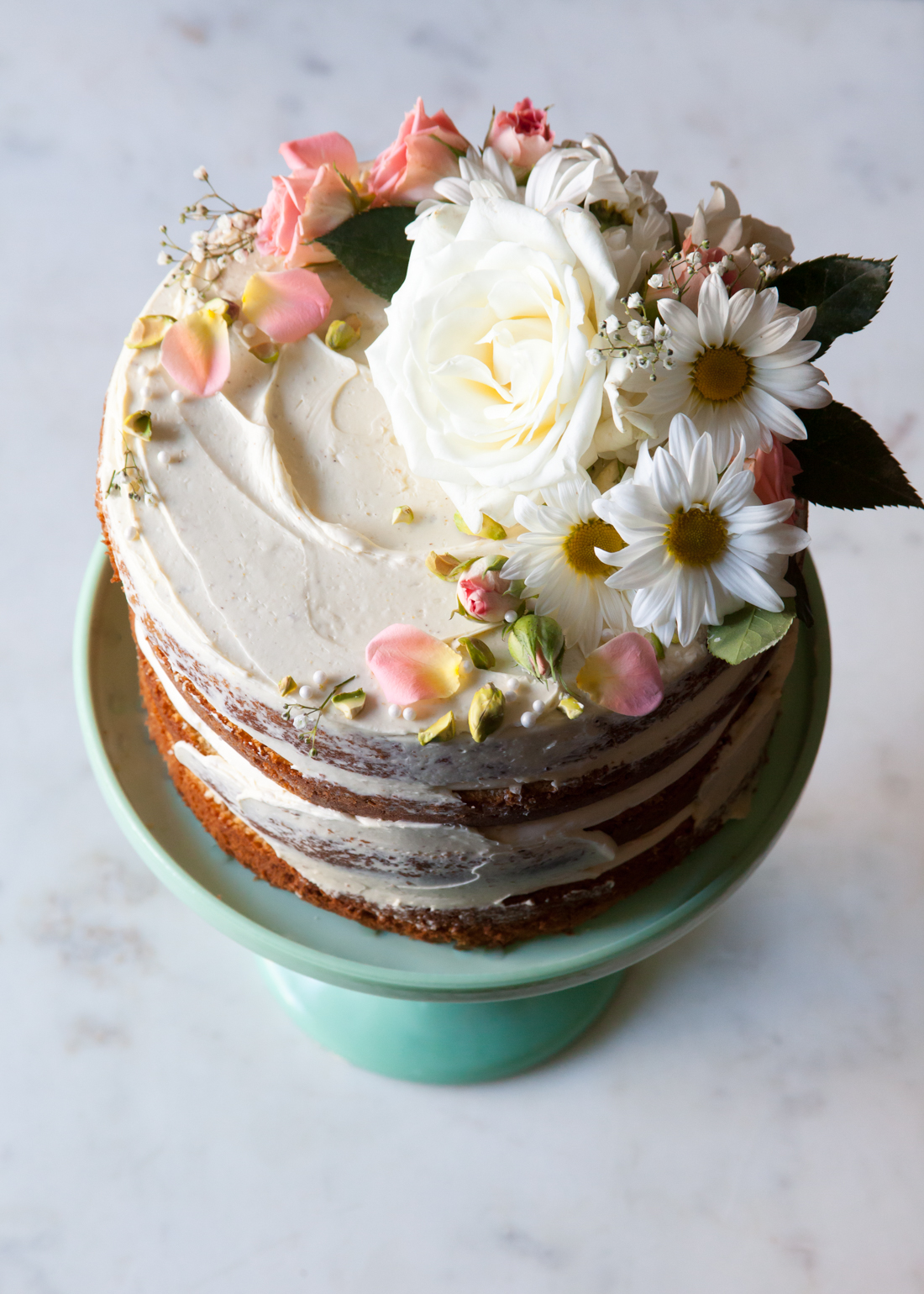 Flower Wedding Cake - How to make a naked cake