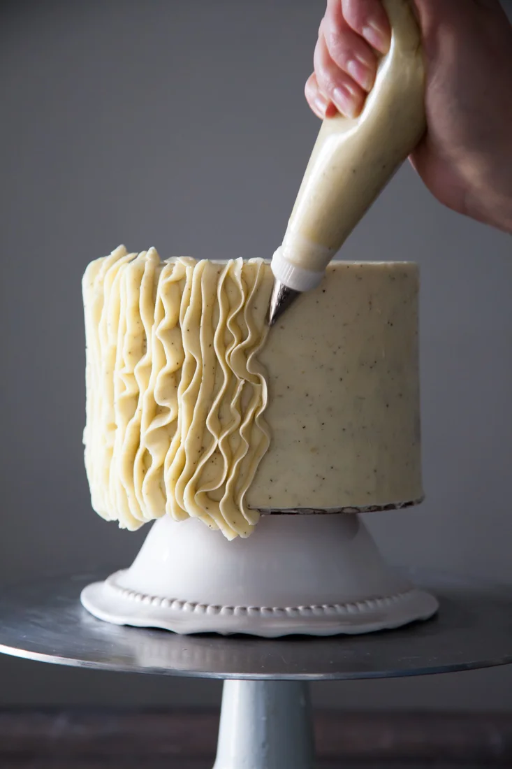 How to Make a Ruffle Cake