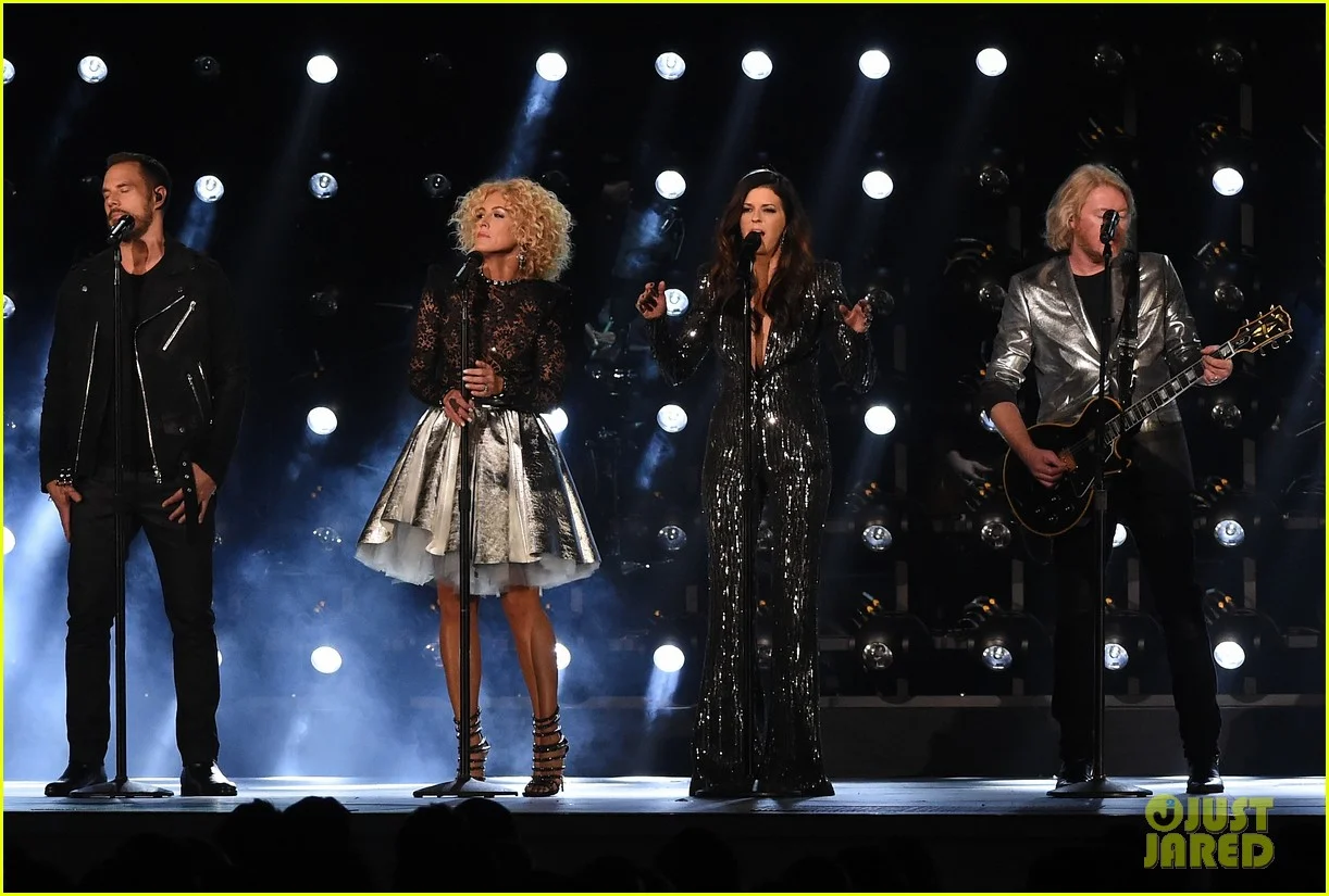 Little Big Town - JustJared.com