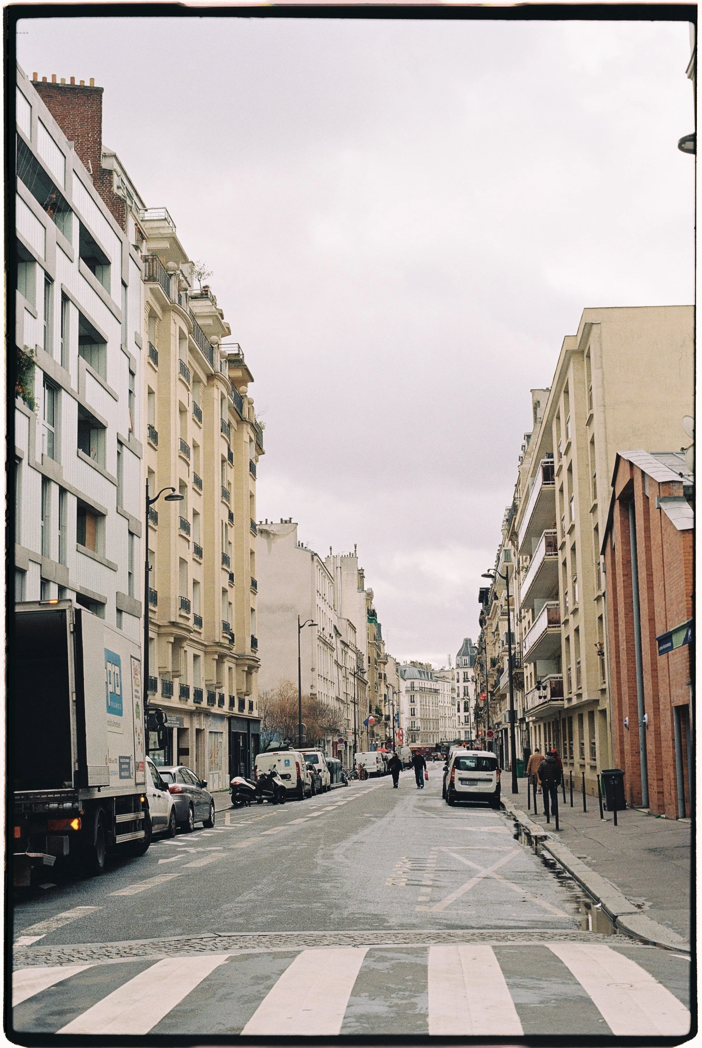 R1-01312-0005.jpg