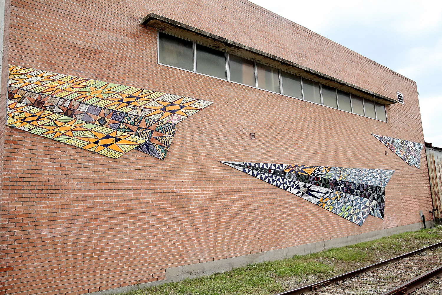Jesse Sifuentes, 2014, Navigation , 3130 Navigation Blvd. Photo: Forest Photography/Pin Lim
