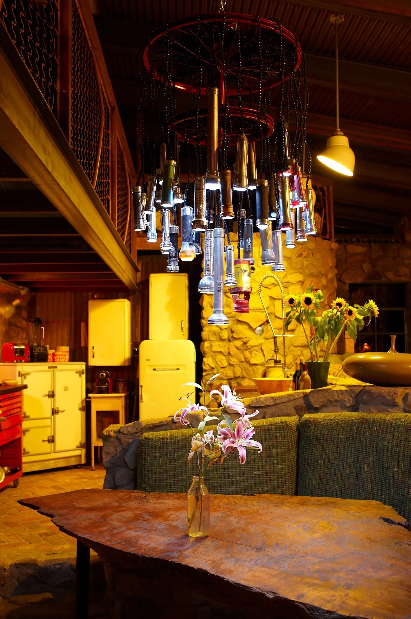 nythome_trashhouse_102.jpg