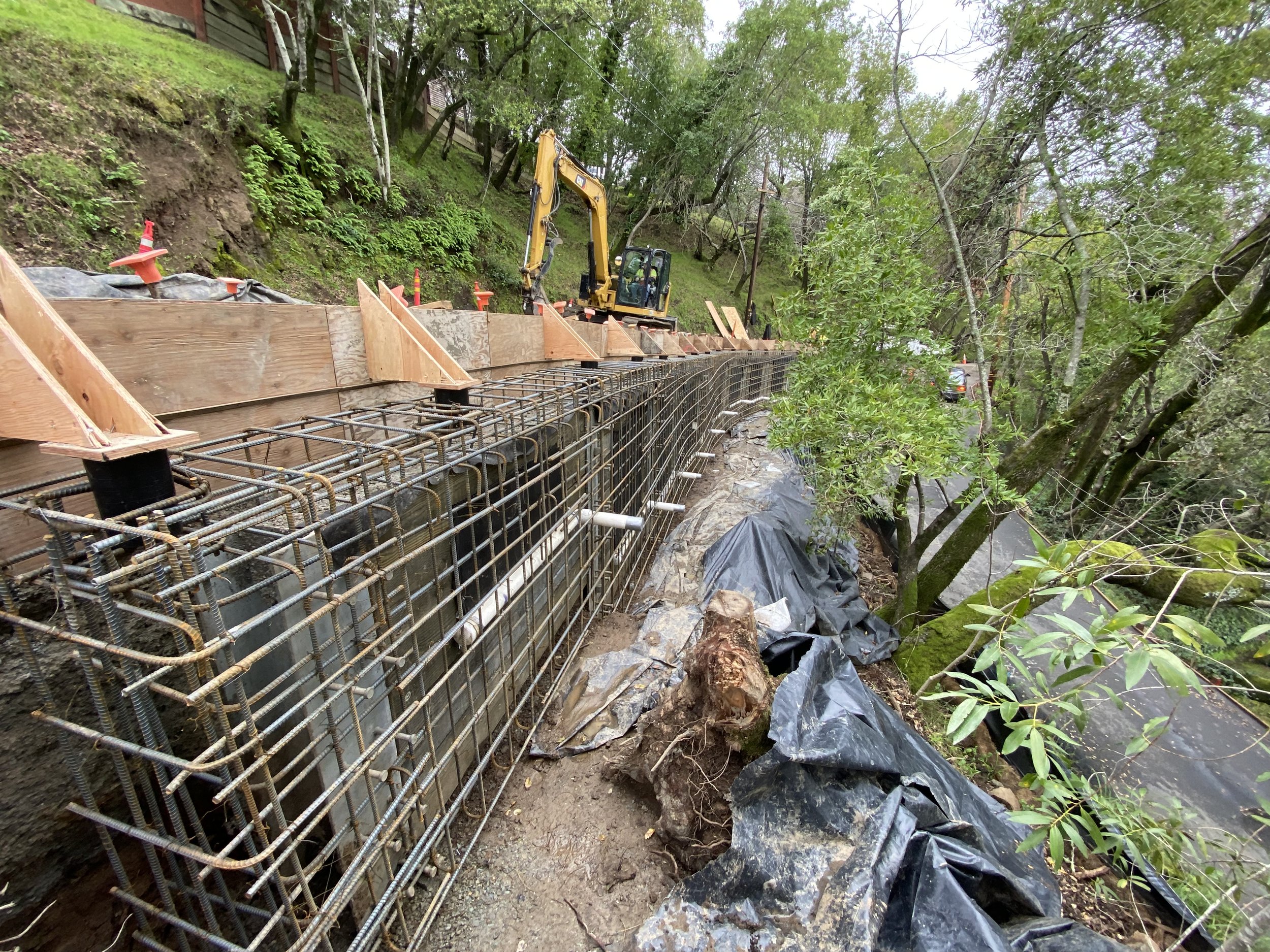   Welcome To Valentine Corporation   Project: Southern Heights Retaining Wall, The City of San Rafael  If It's Difficult Or Unusual, Call Us!   Contact Us  