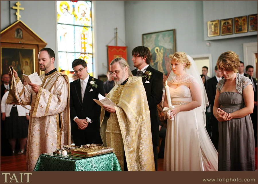 Holy_Resurrection_Orthodox_Church_Ceremony.jpg