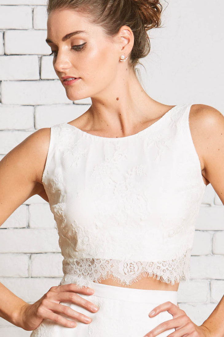 5a.Rebecca_Schoneveld_Briana_Top_Lace_Separates_Sleeveless_Bridal_Style.jpg