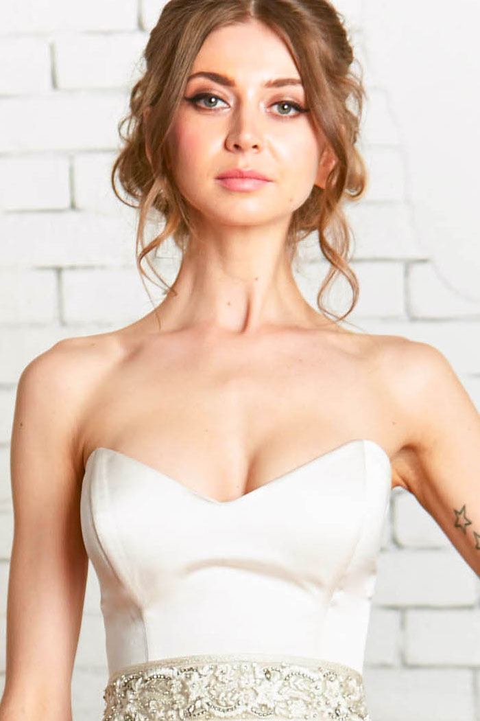 Emma-Strapless_Bustier_Sweetheart_Neckline_Custom_Designs.jpg