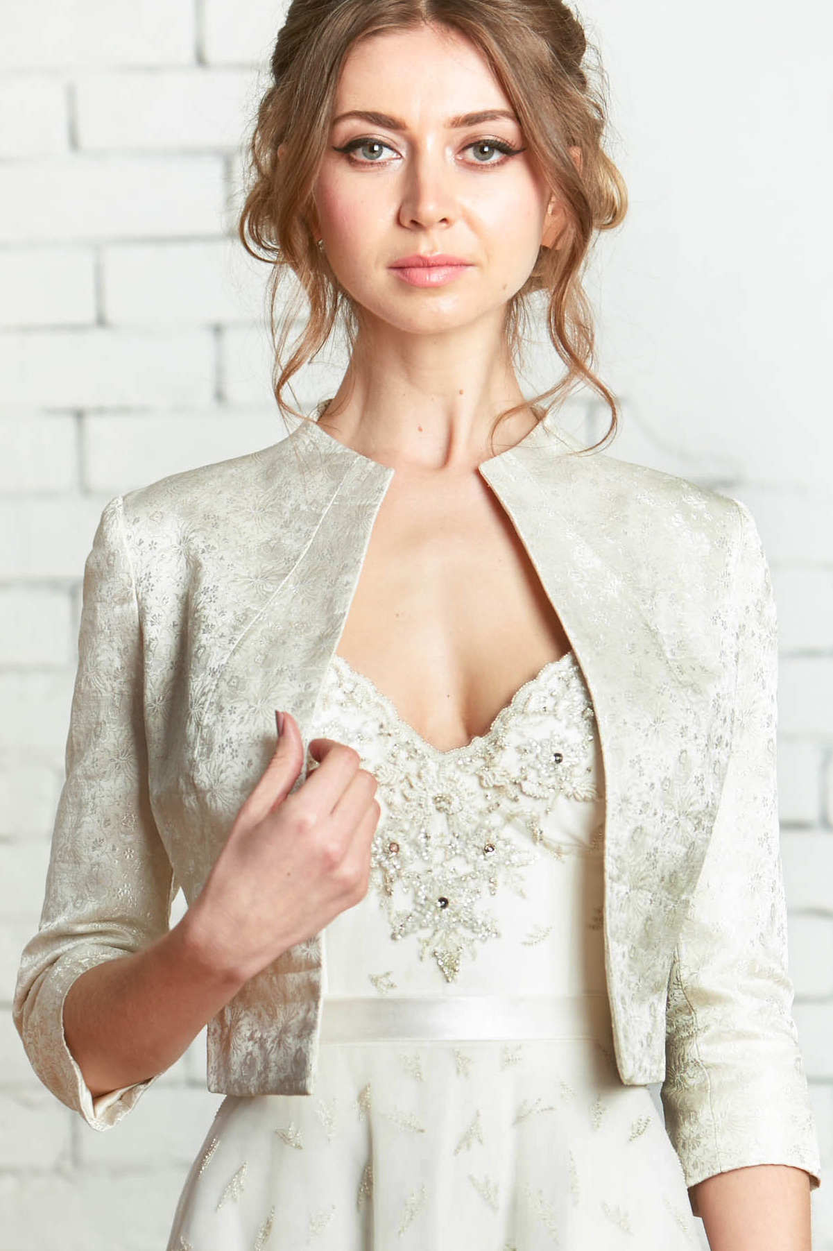 ValenciaJacket-1front_Jacquard_Wedding_Coverup_Chic_Modern_Bride.jpg
