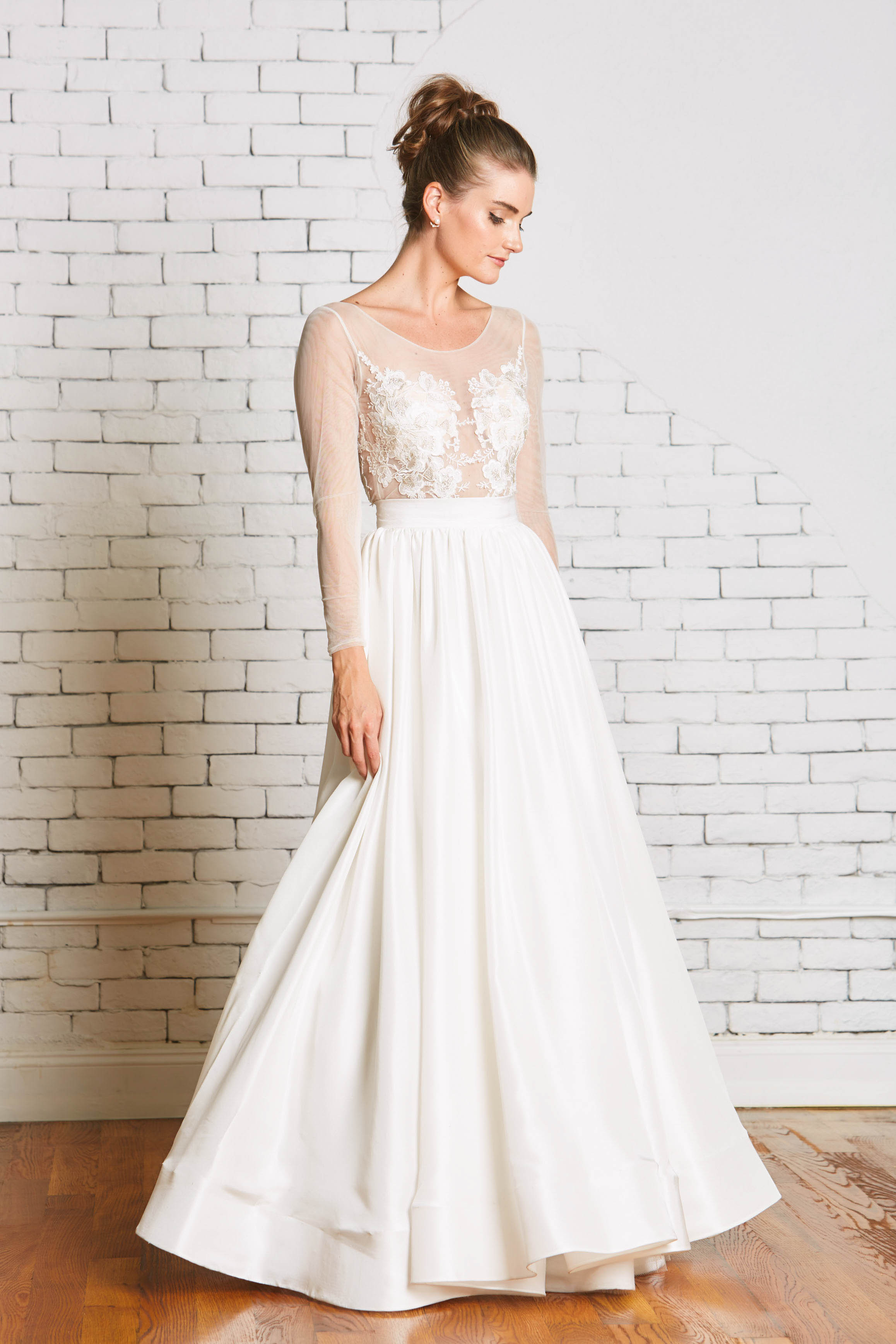13a.Rebecca_Schoneveld_Capri_Top_Olivia_Skirt-25.jpg