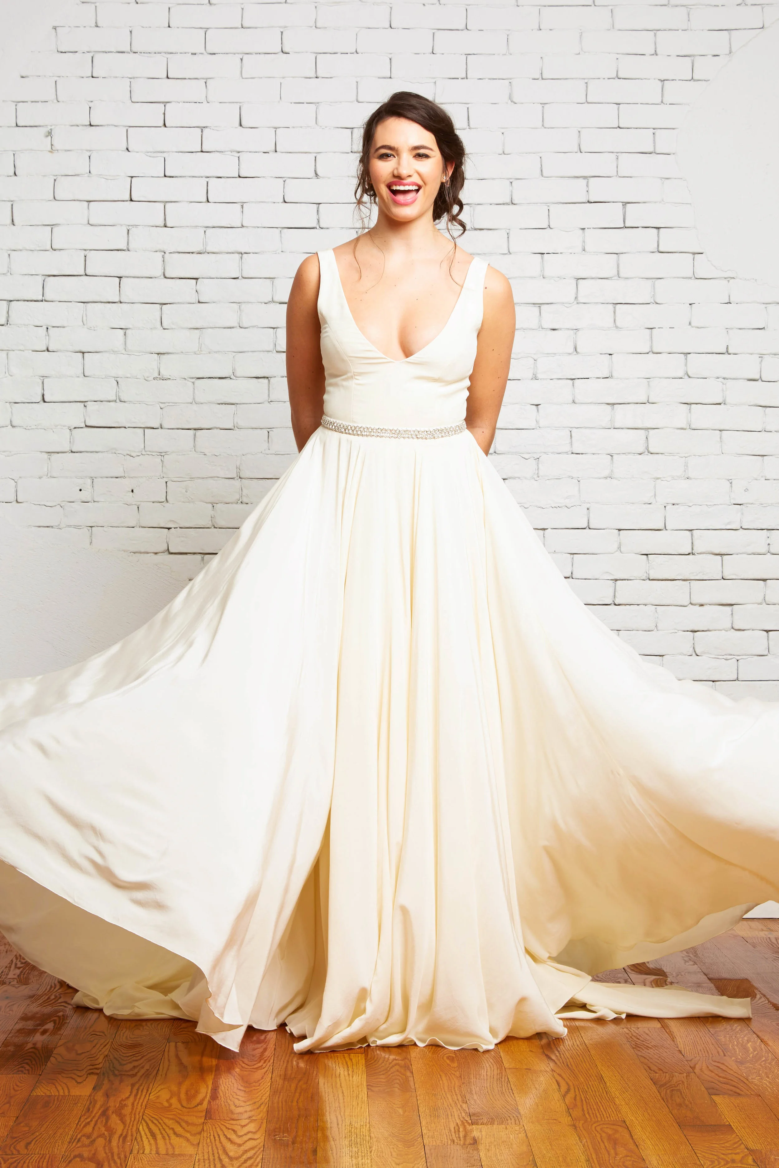 11A. Hudson Front 2-Rebecca Schoneveld-2-75_deep_vneck_simple_bohemian_aline_gown.jpg