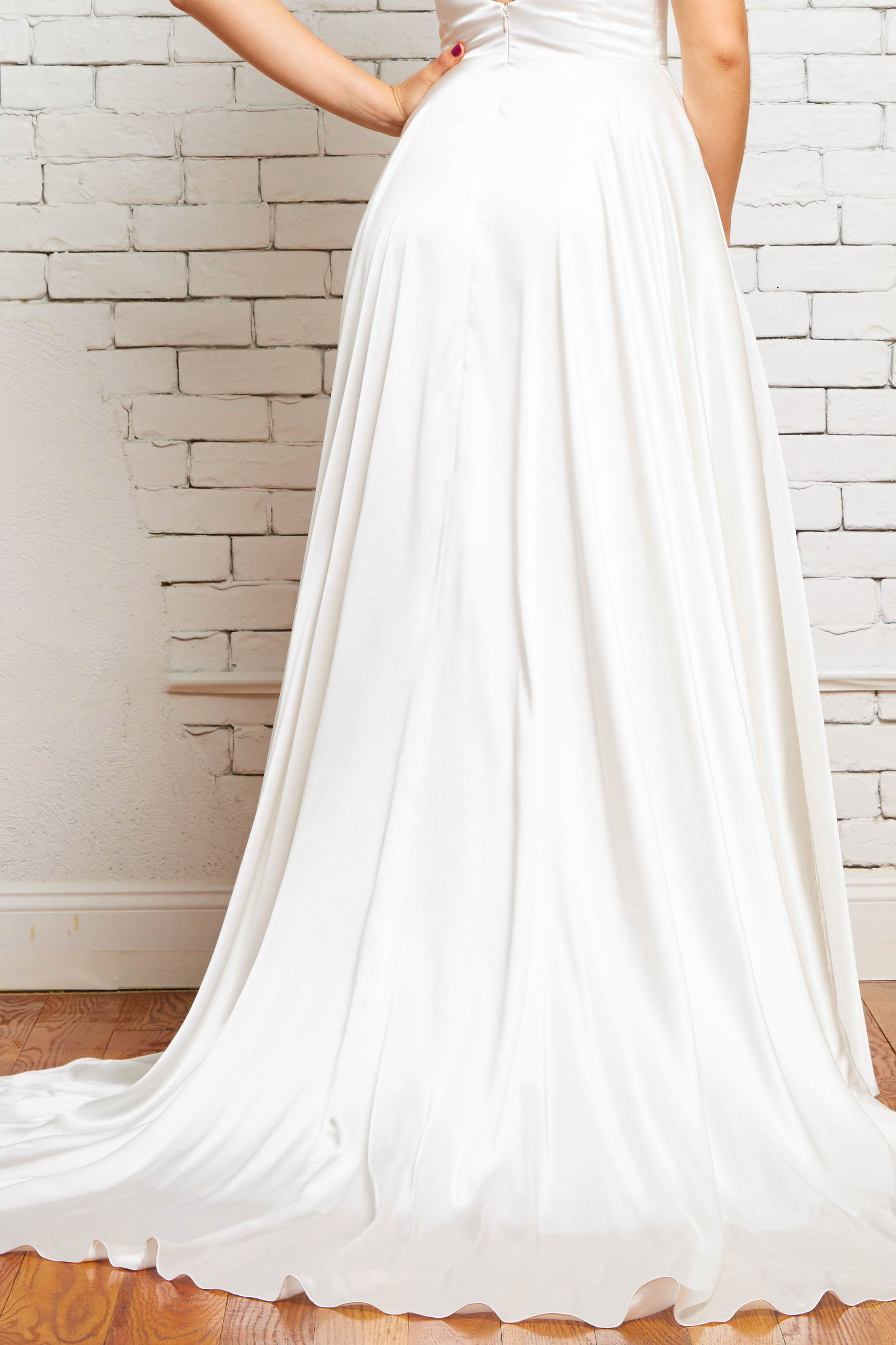 7D Maya Back-Rebecca Schoneveld-Satin_Wedding_Gown_Dramatic_Train_Boho.jpg