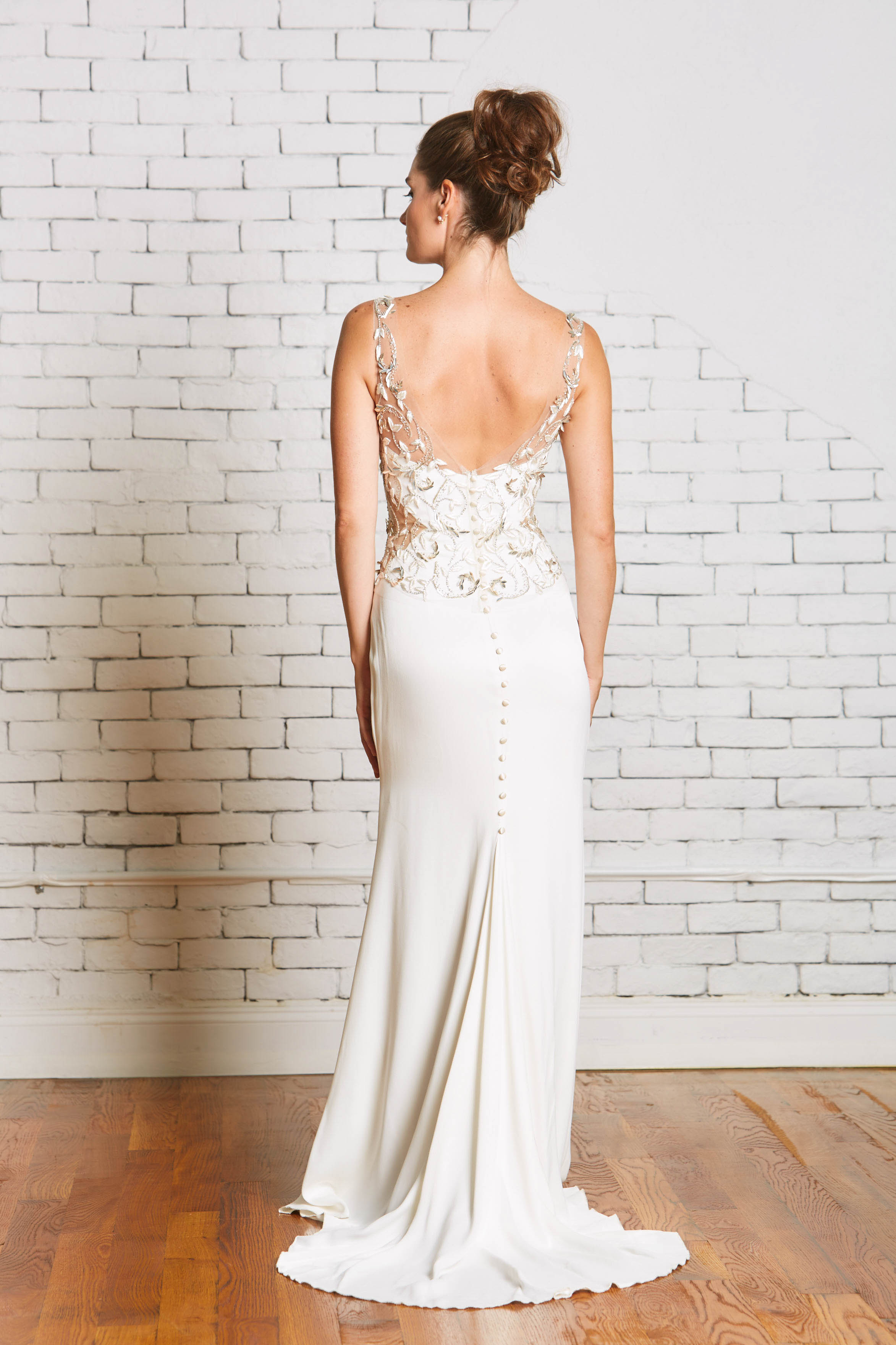 11b.Rebecca_Schoneveld_Carson_Gown_Back-21.jpg