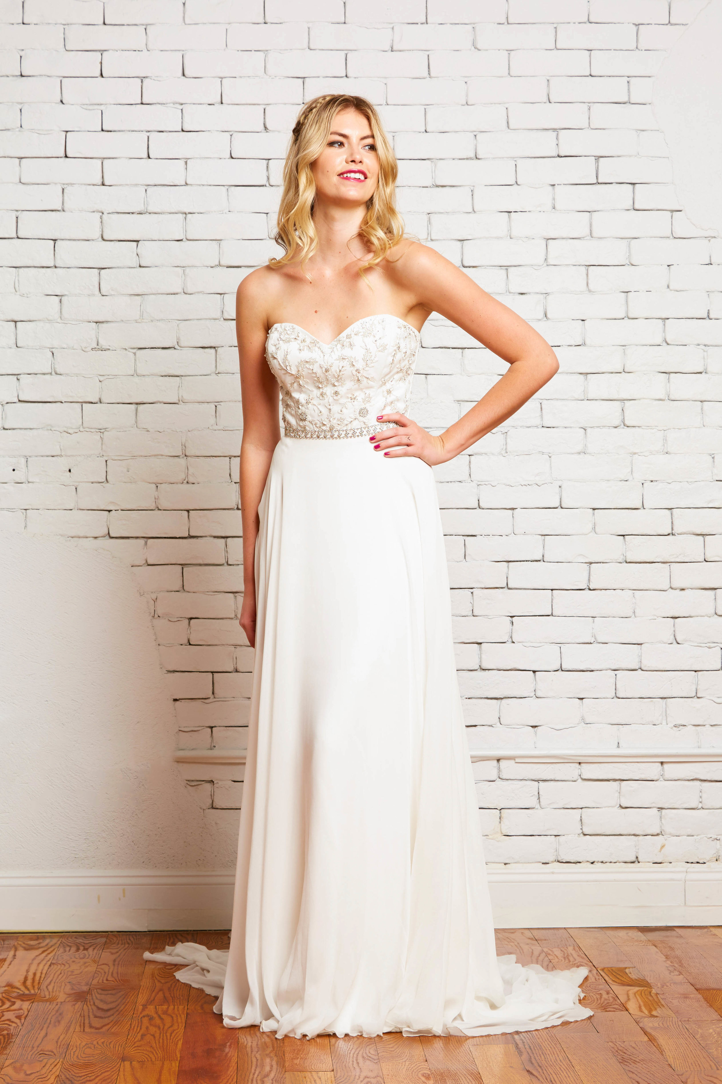 2A. Jaqueline Front 1-Rebecca Schoneveld-2-122.jpg