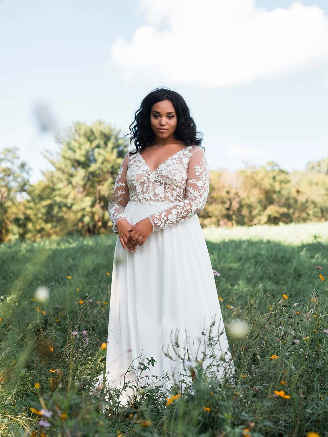 Rebecca_Schoneveld_Juliet_gown_long_sleeved_nude_tulle_embroidered_bodiec_skit_romantic_boho_18_3.jpg