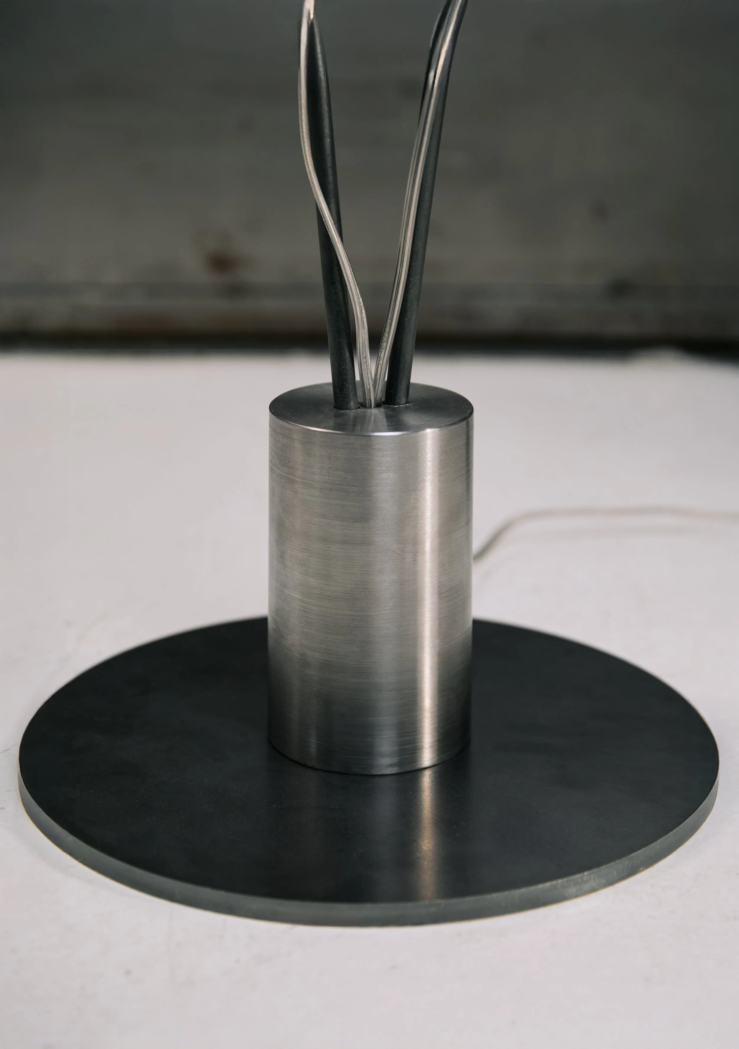 OM60_Lamp 01 Eclipse_Image_02.jpg